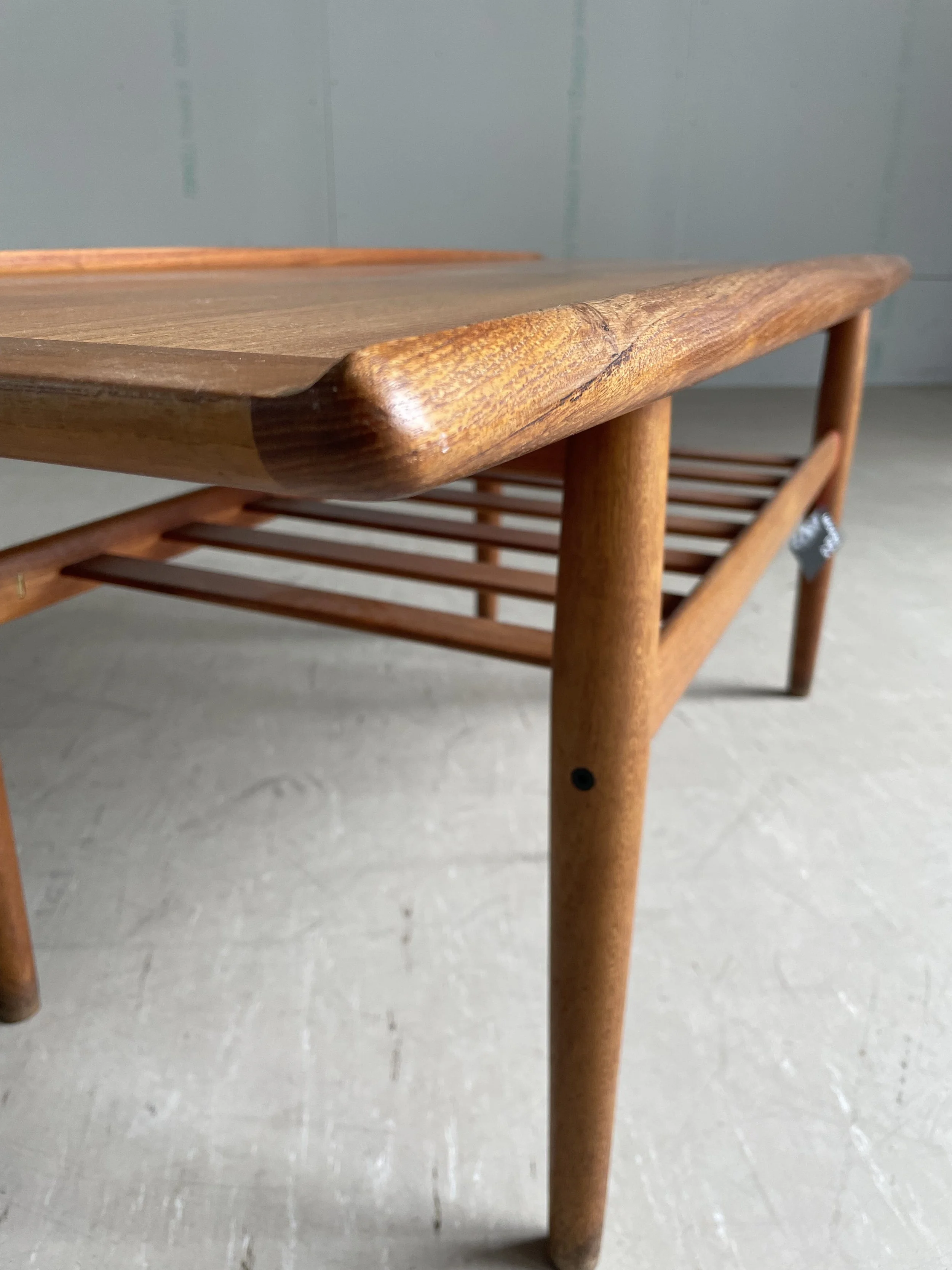Grete Jalk Coffeetable