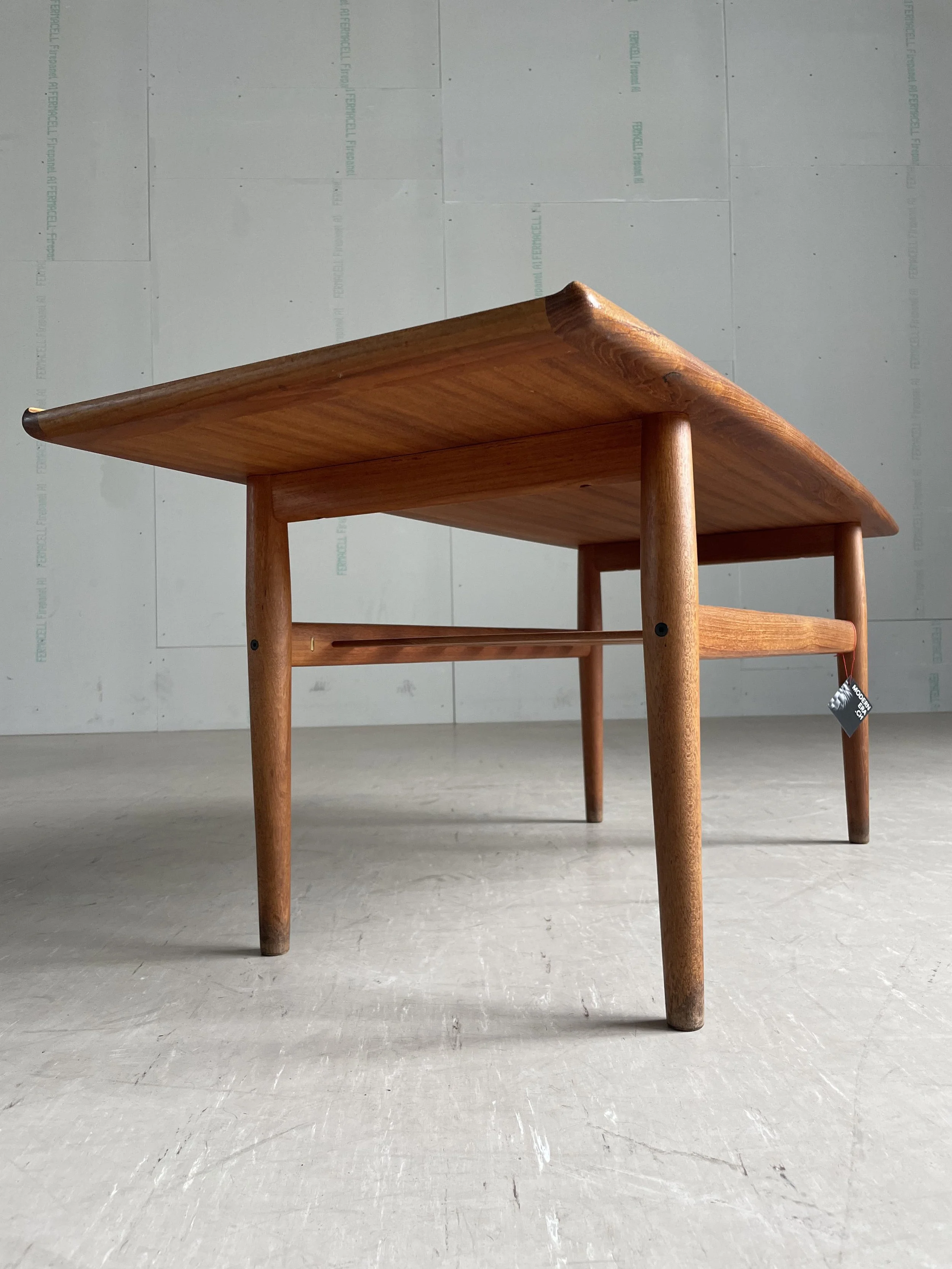 Grete Jalk Coffeetable