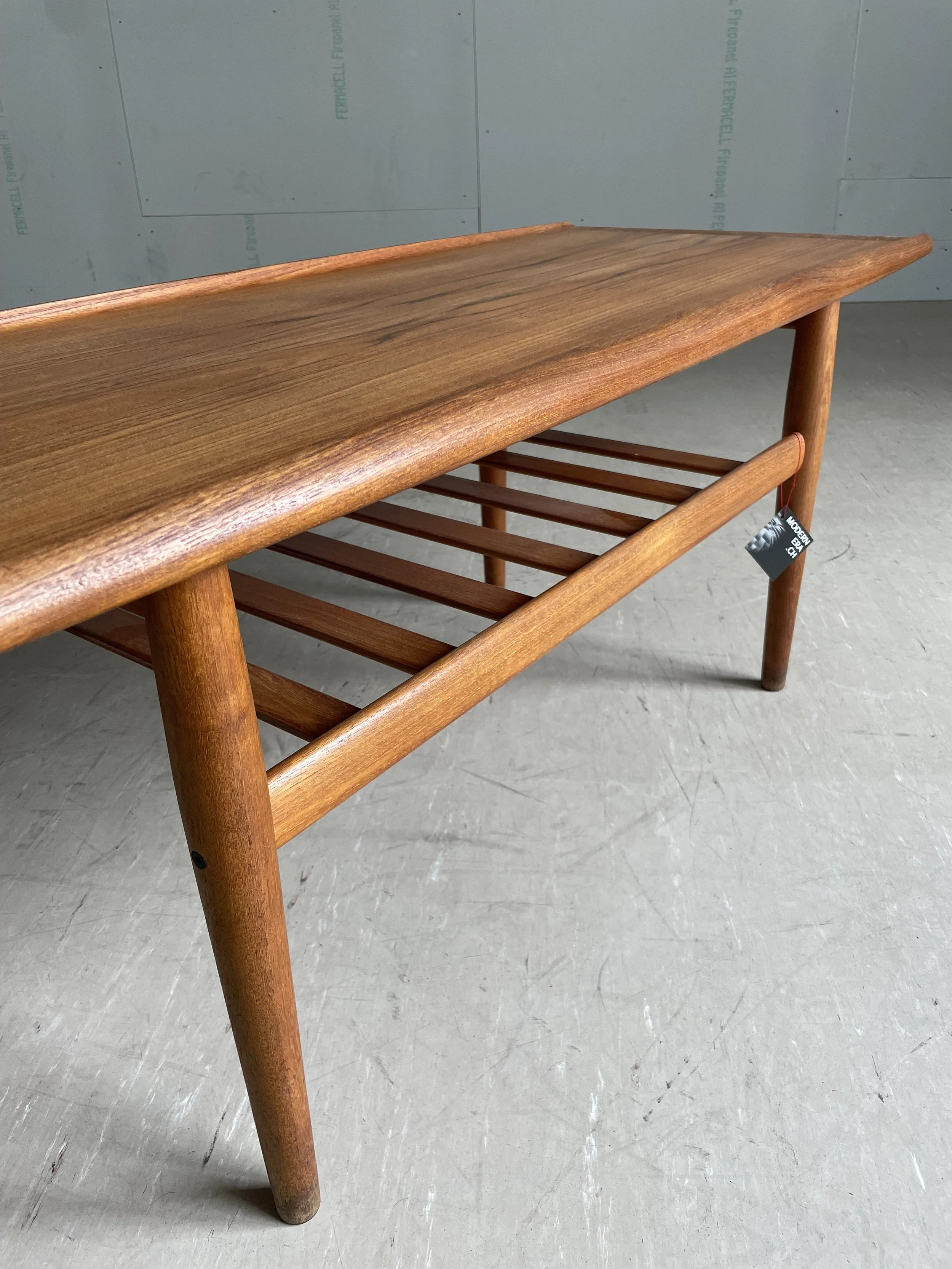 Grete Jalk Coffeetable