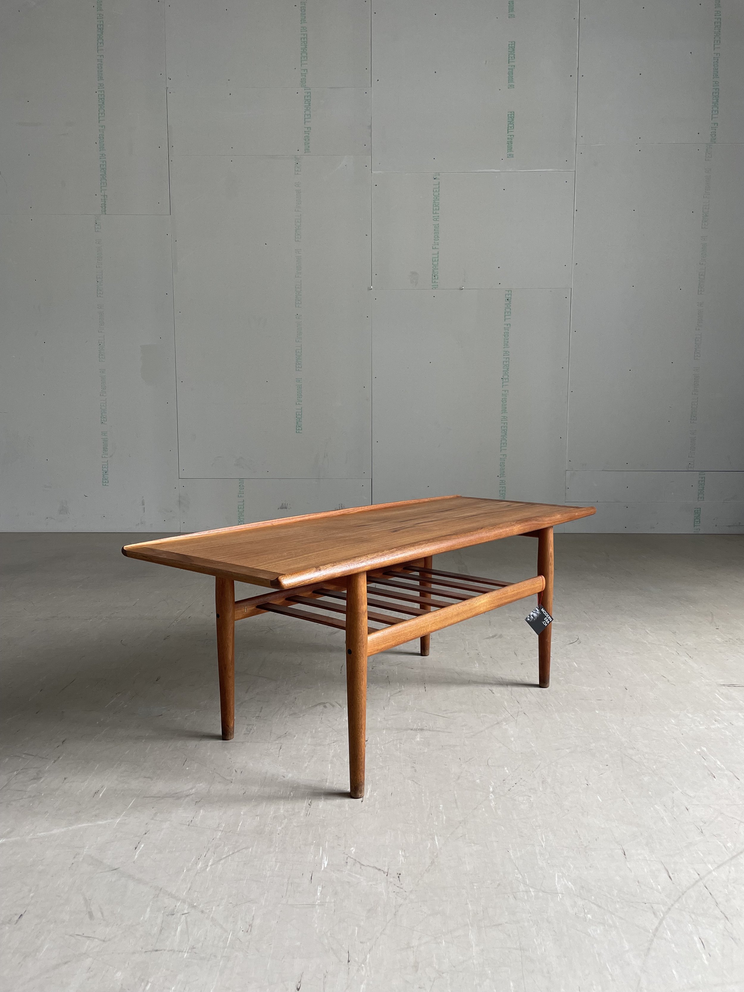 Grete Jalk Coffeetable