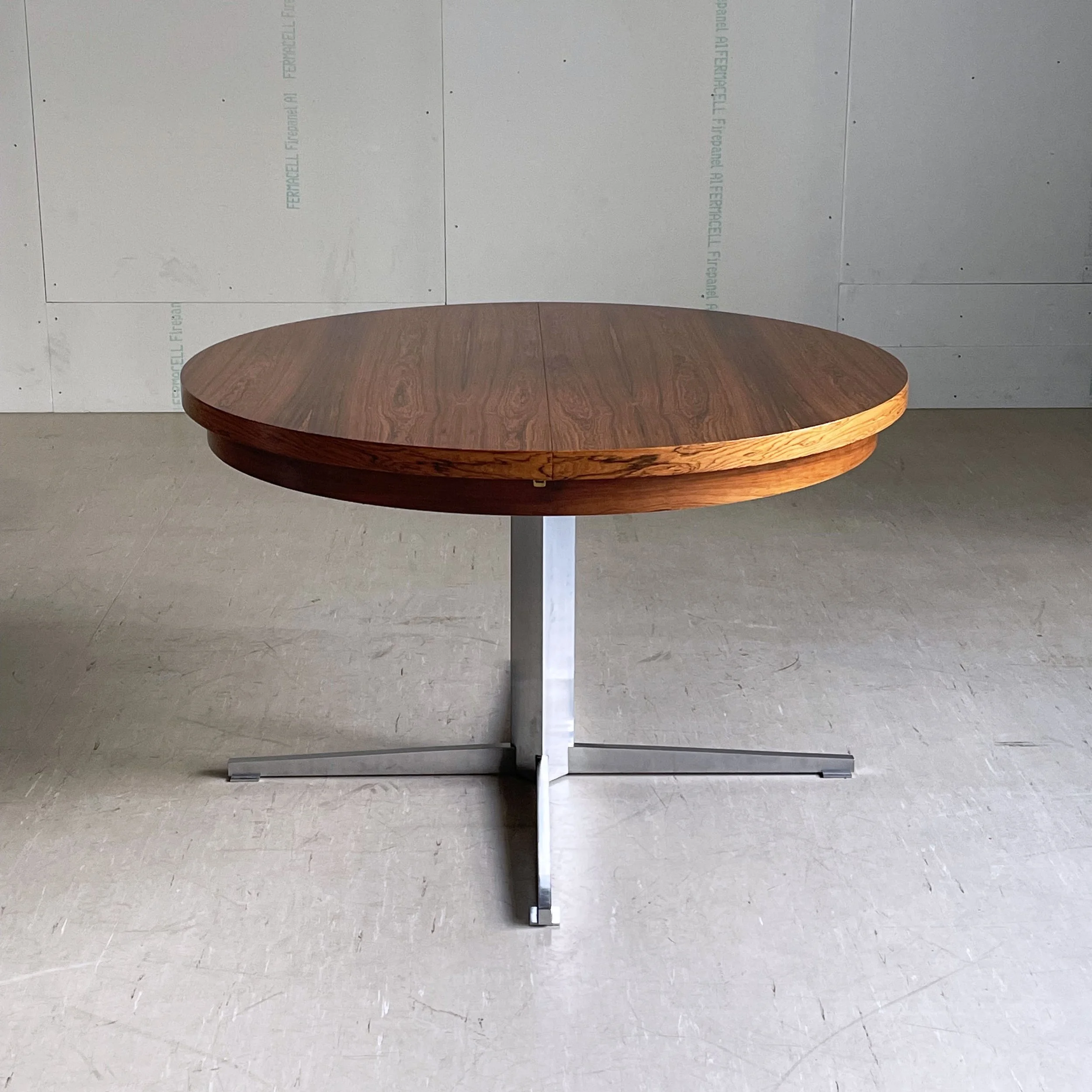 Esstisch rund ausziehbar