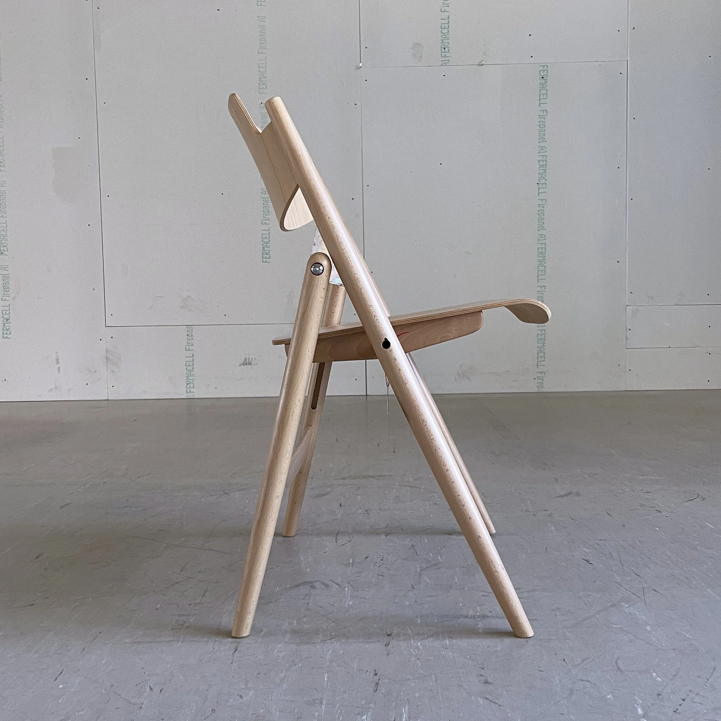 Egon Eiermann SE18 Folding Chair.2.JPG