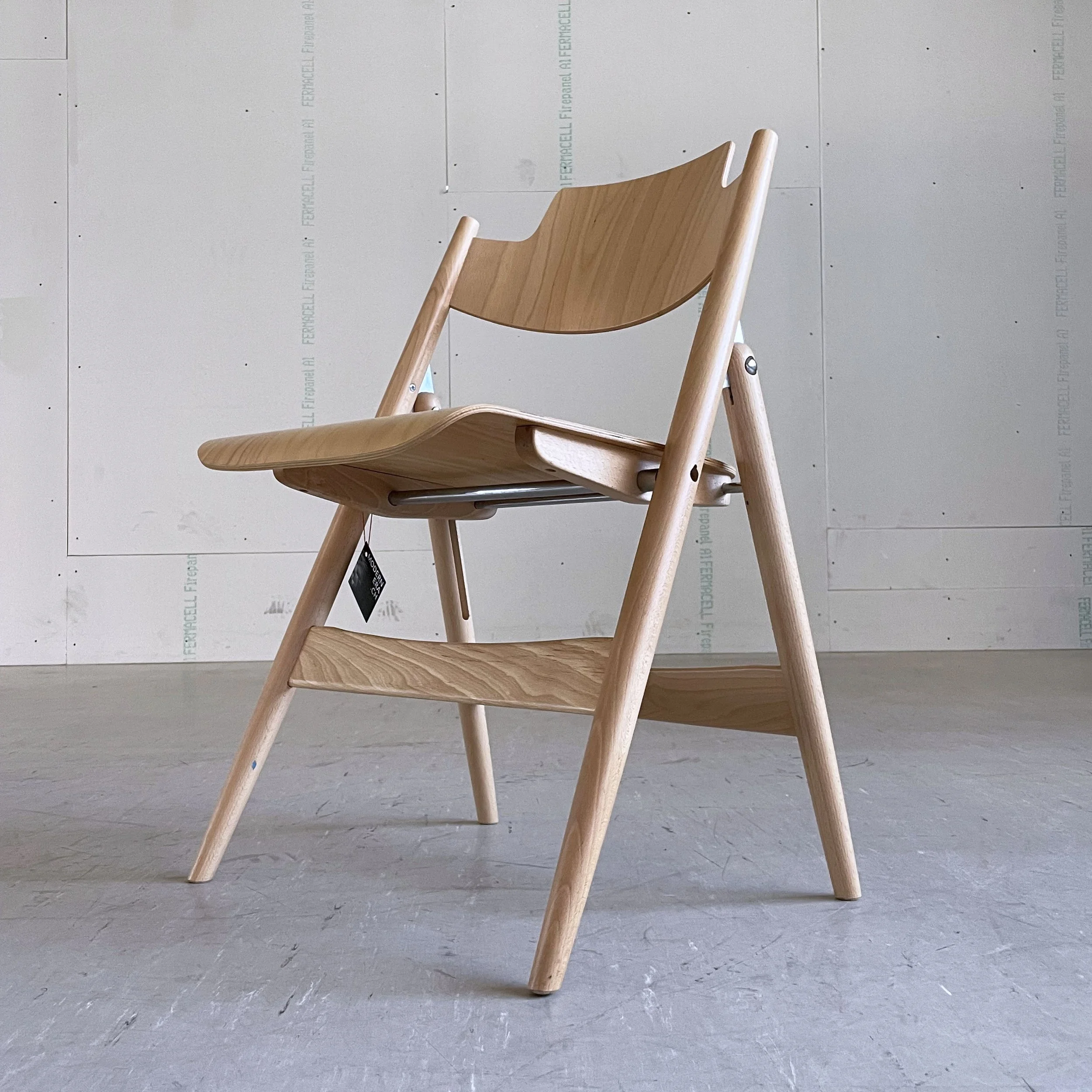 Egon Eiermann SE18 Folding Chair.5.JPG
