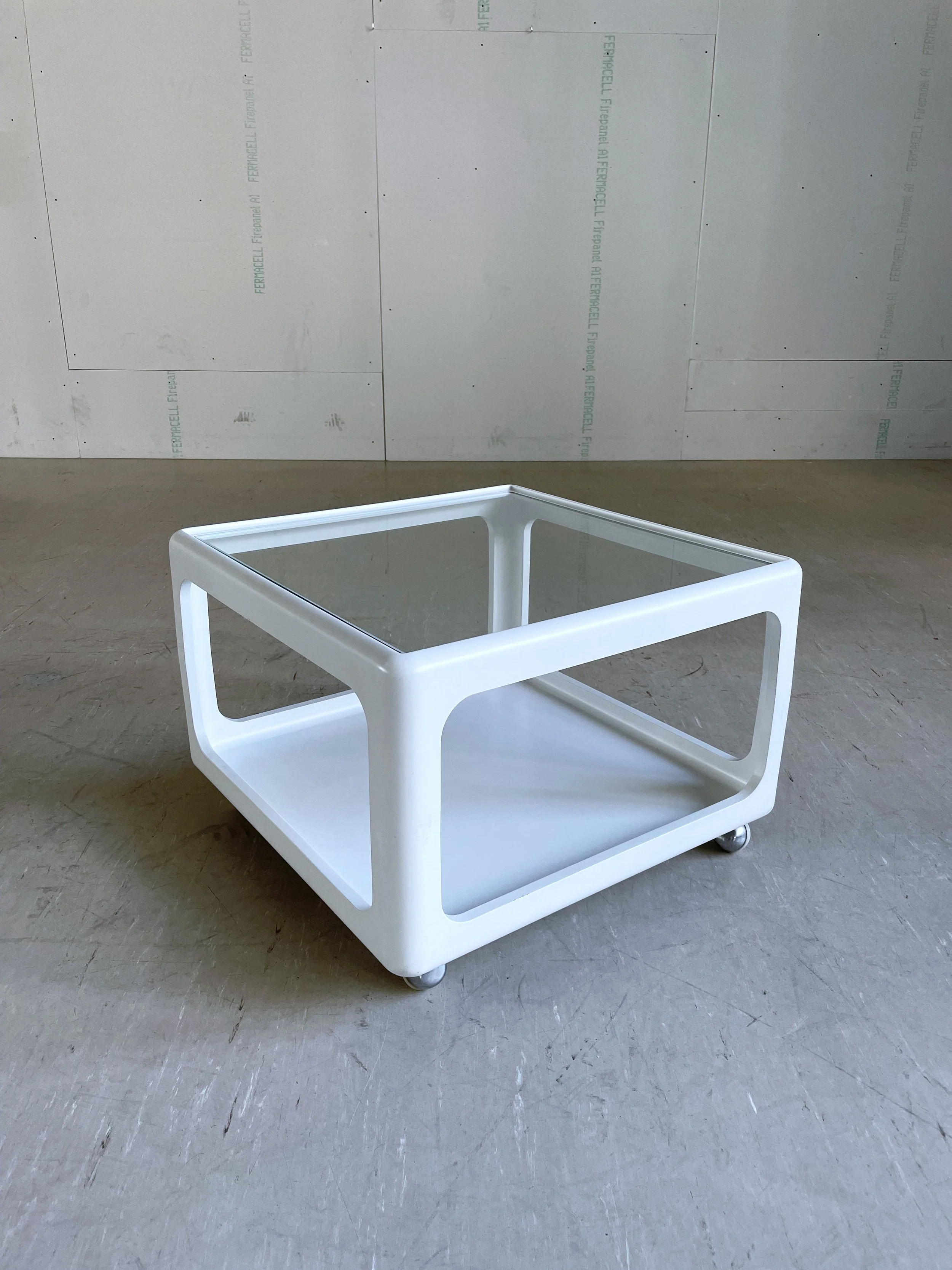 Peter Ghyczy Coffe Table.9.JPG