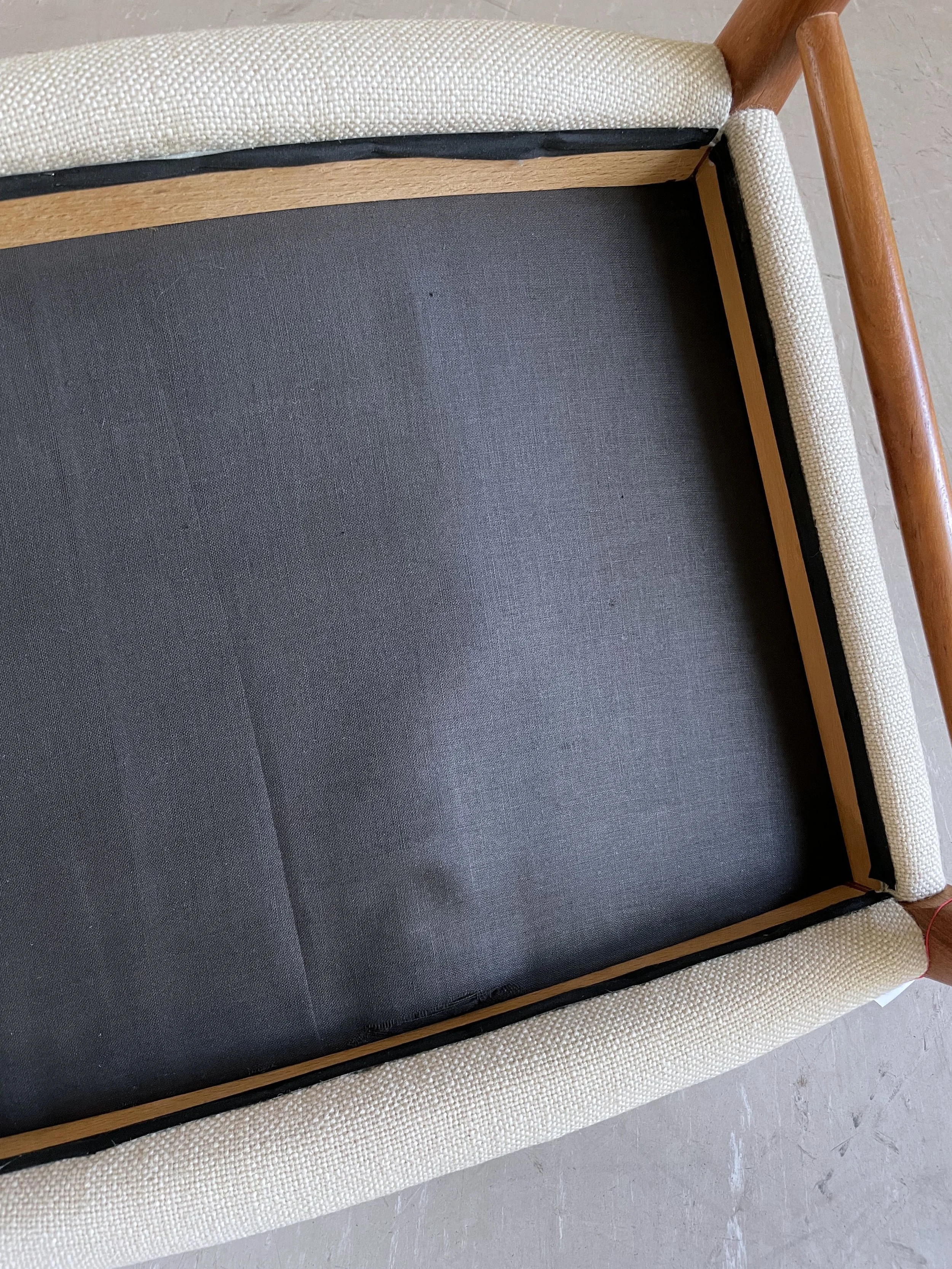 Niels O. Møller Stuhl.10.JPG