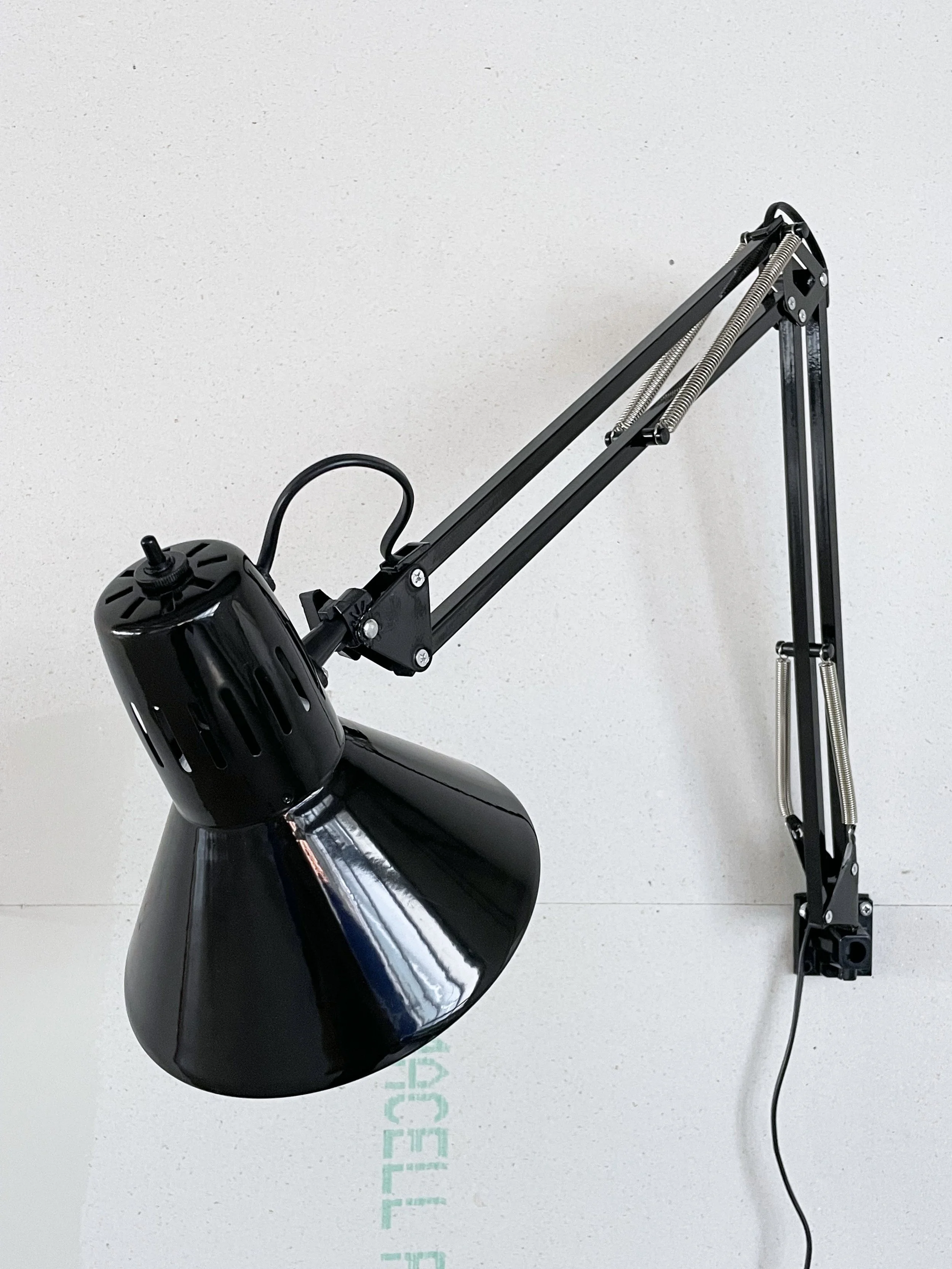 Architektenlampe schwarz.3.JPG