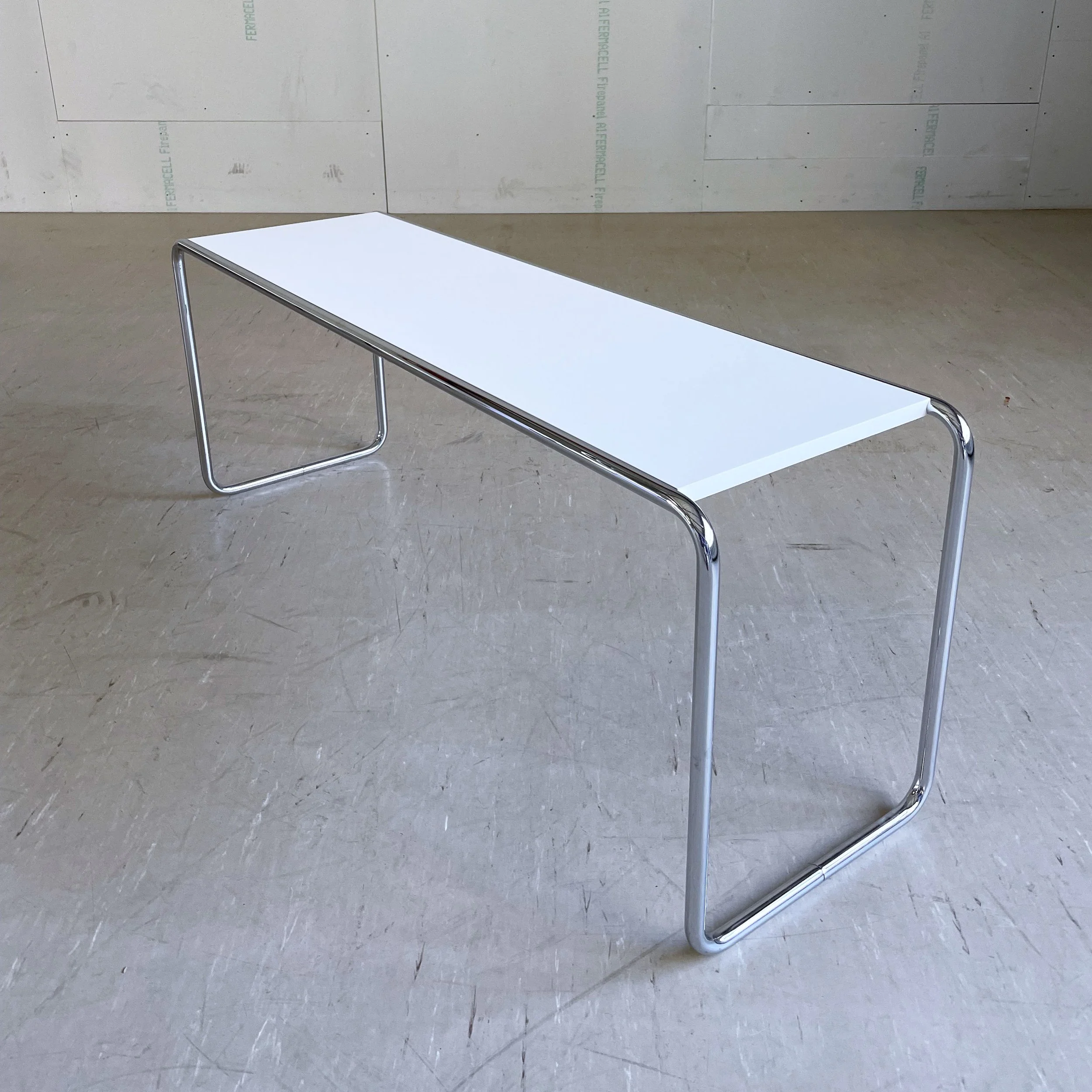 ModernEra_Knoll_Thonet_Salontisch_4.JPG