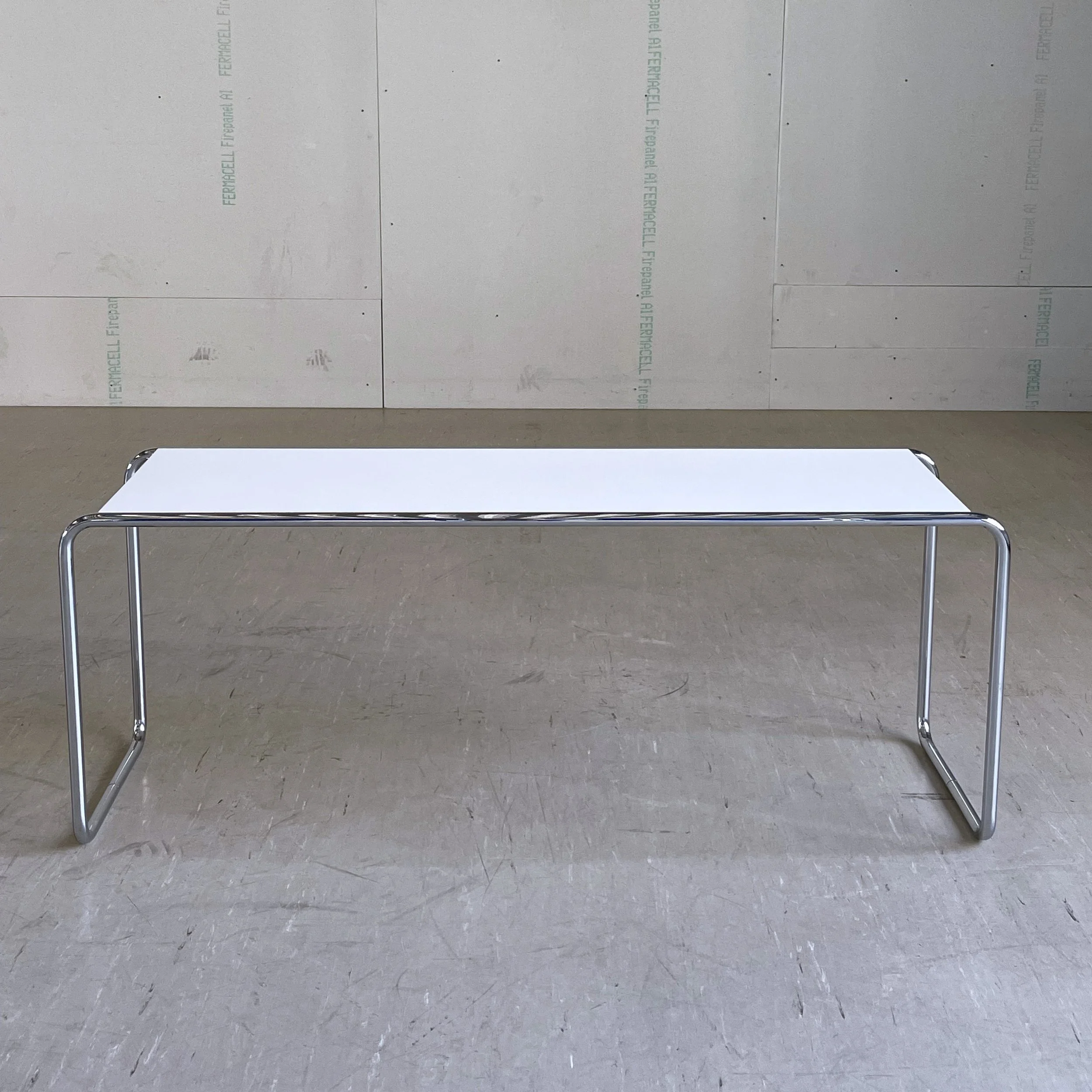 ModernEra_Knoll_Thonet_Salontisch_2.JPG