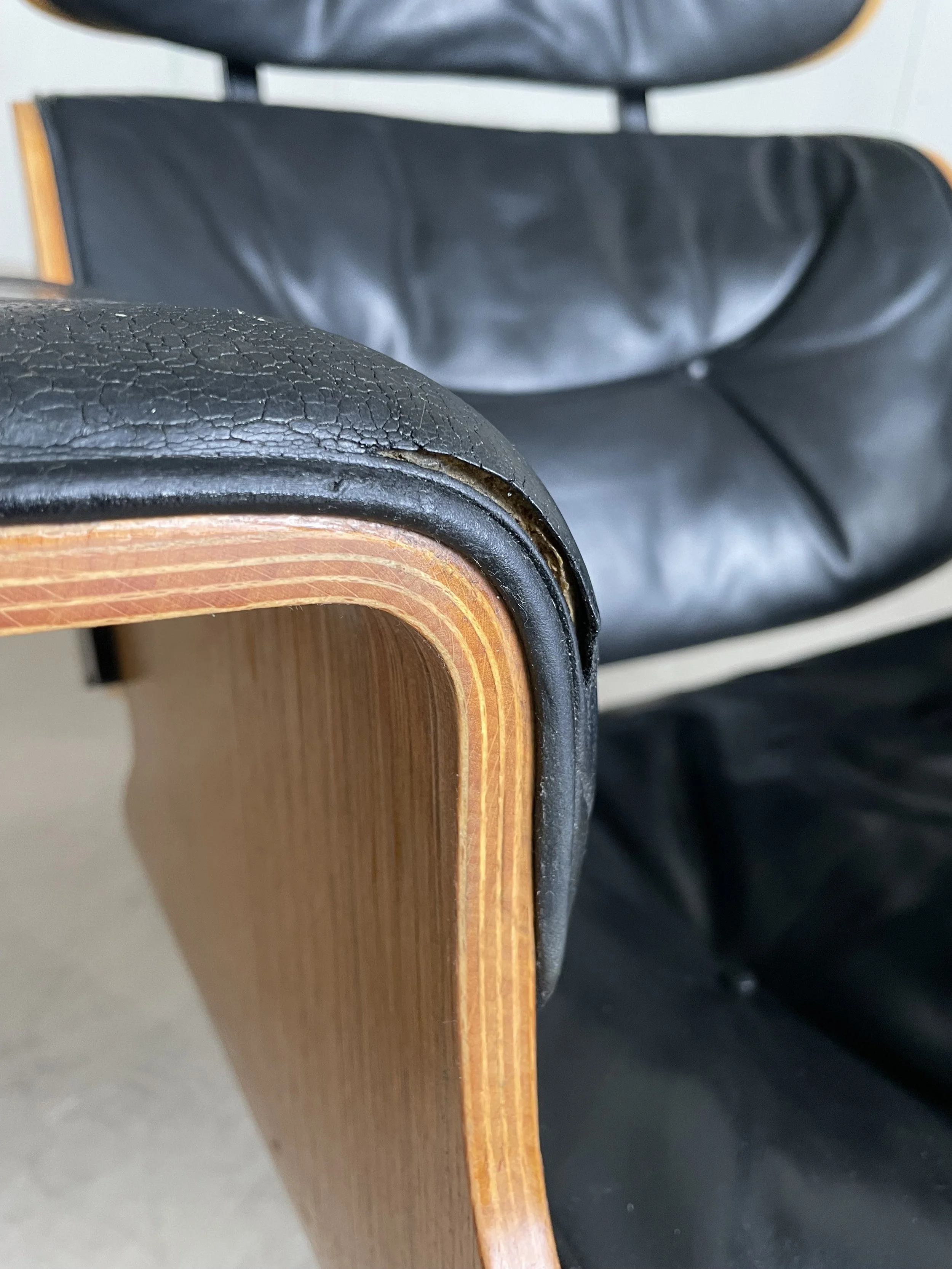 Lounge Chair_schwarz.5.JPG