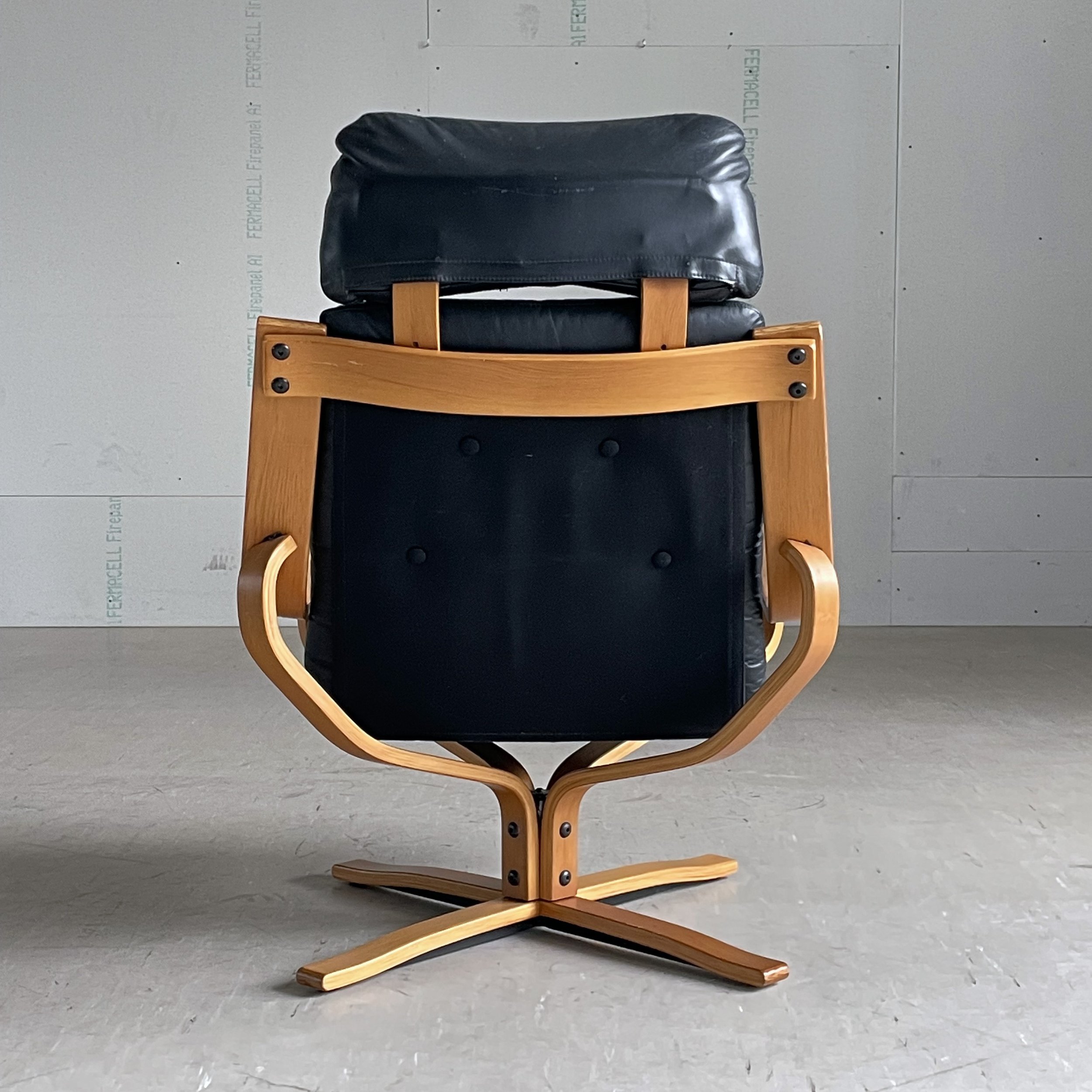 Joe Rufenacht leather Lounge Chair.5.JPG