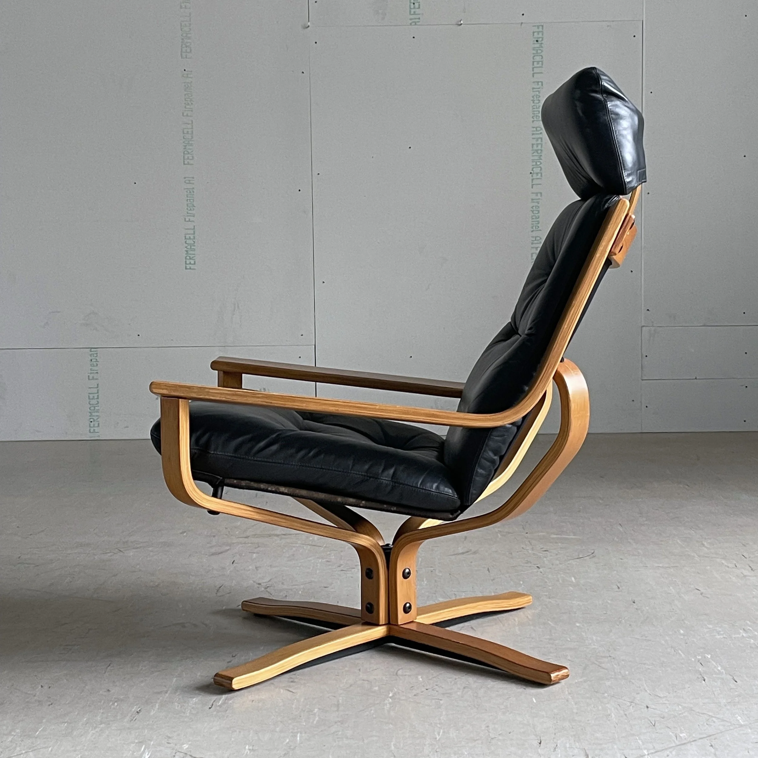 Joe Rufenacht leather Lounge Chair.4.JPG