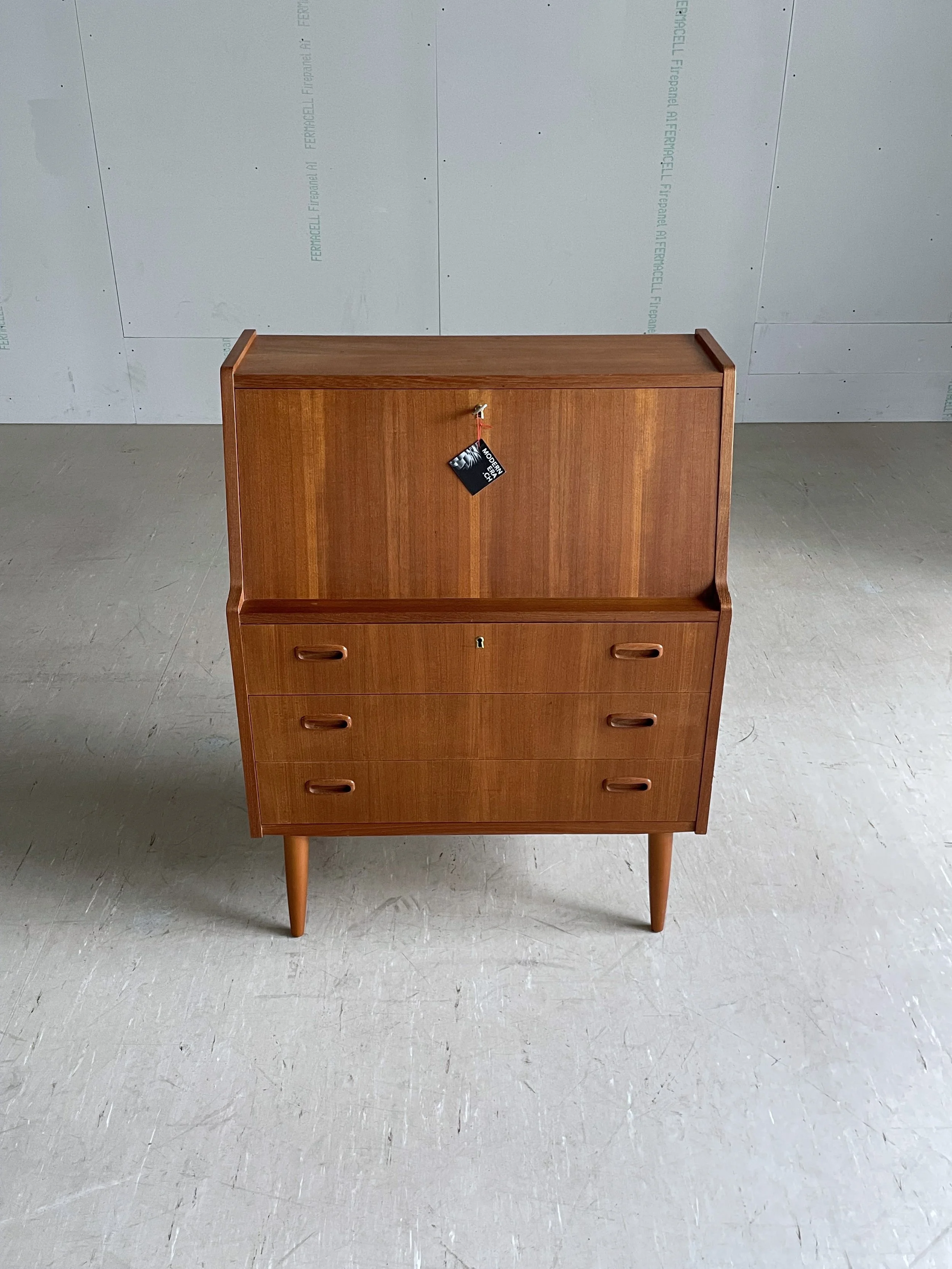 Skandinavischer Teak Sekretär