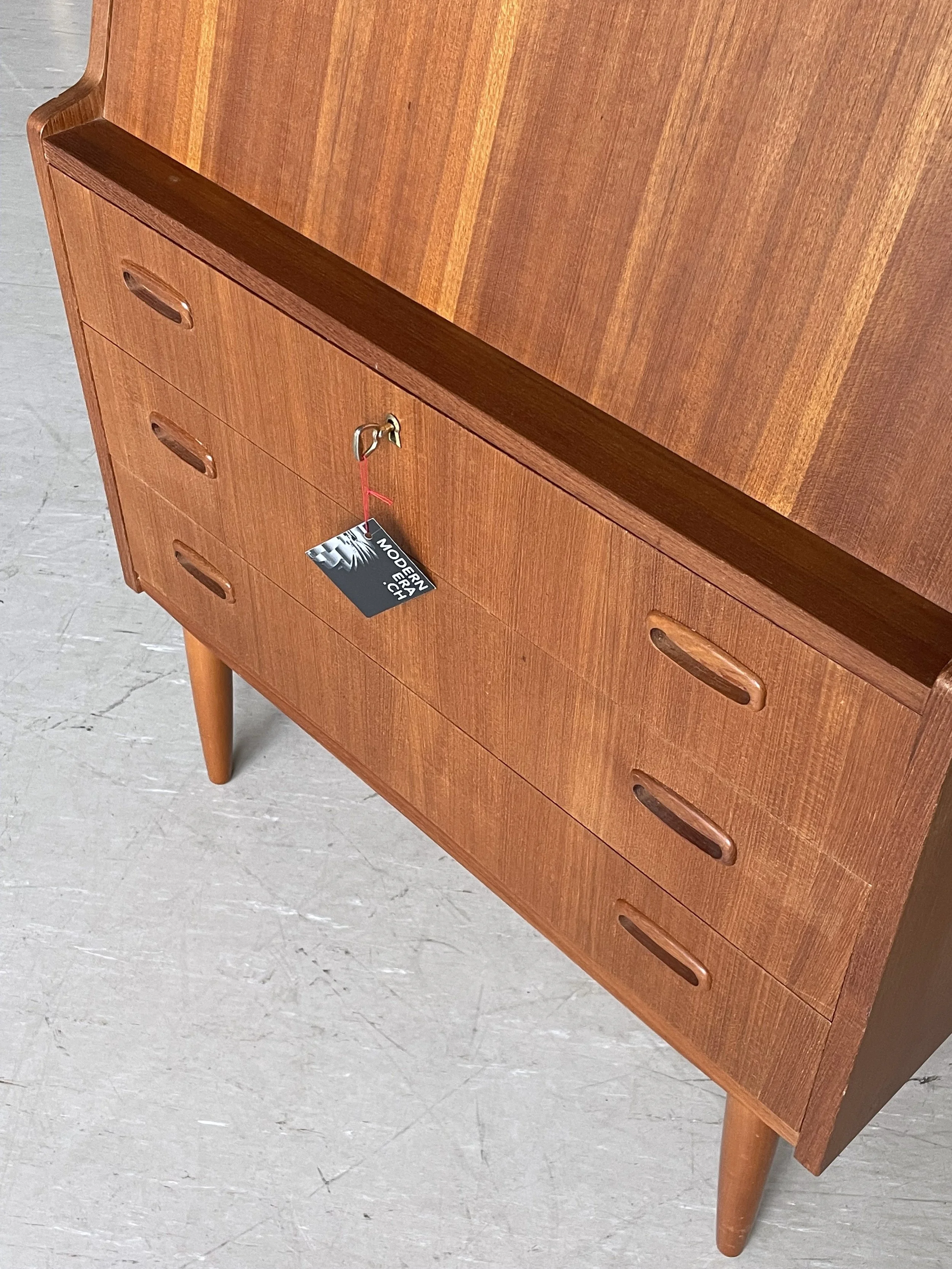 Teak Sekretär.9.JPG