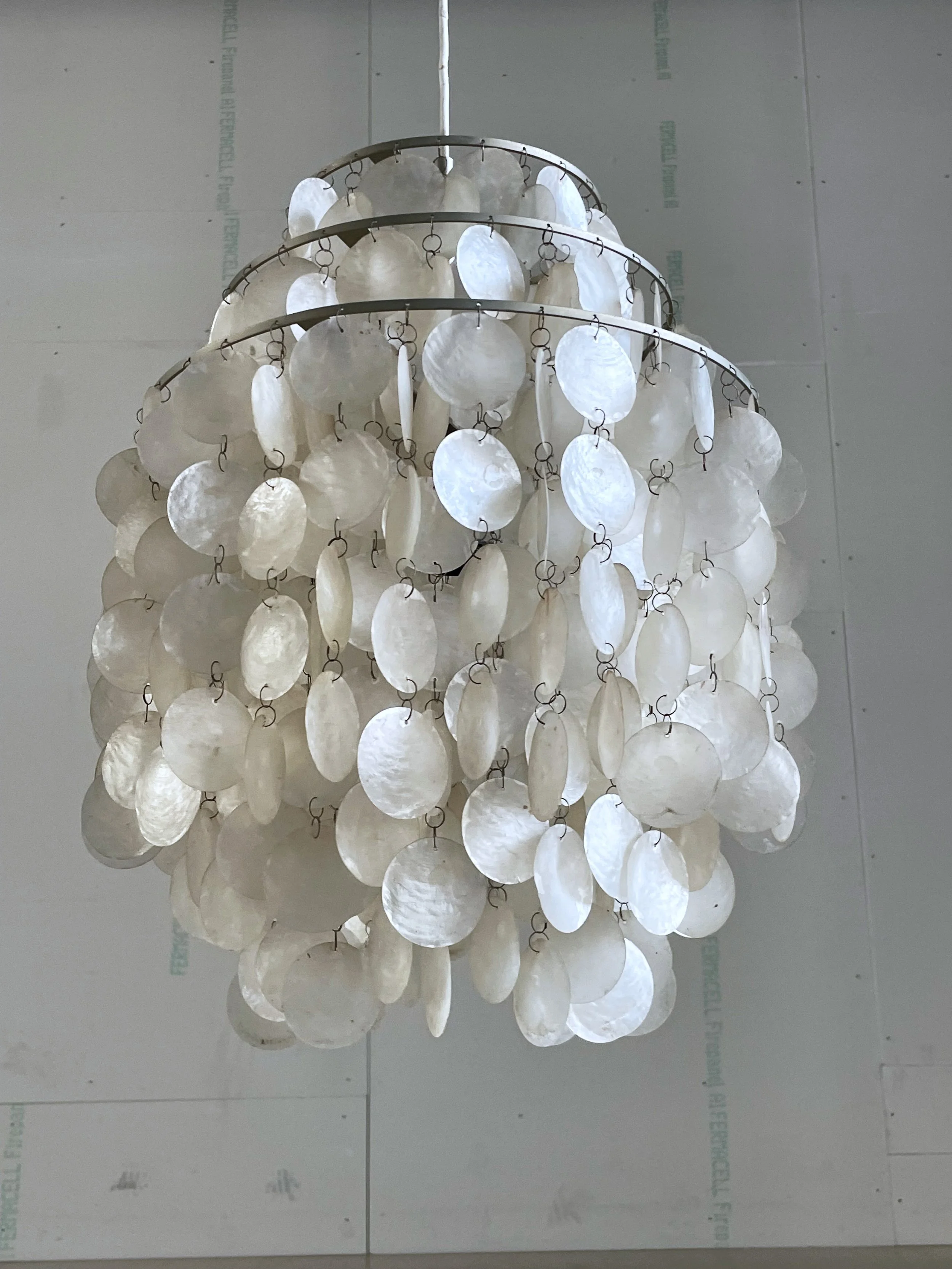 Muschellampe von Verner Panton