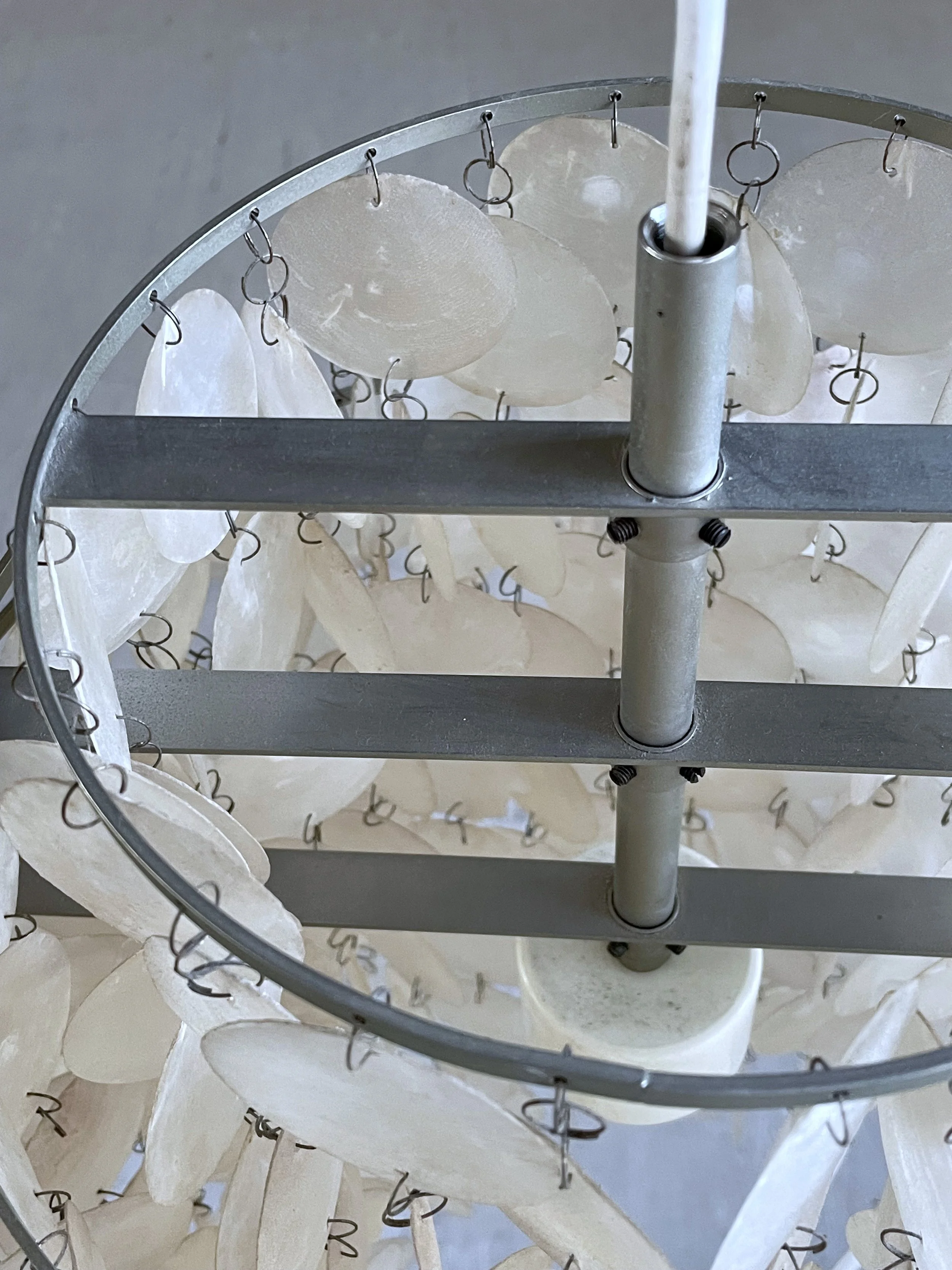 Muschellampe von Verner Panton