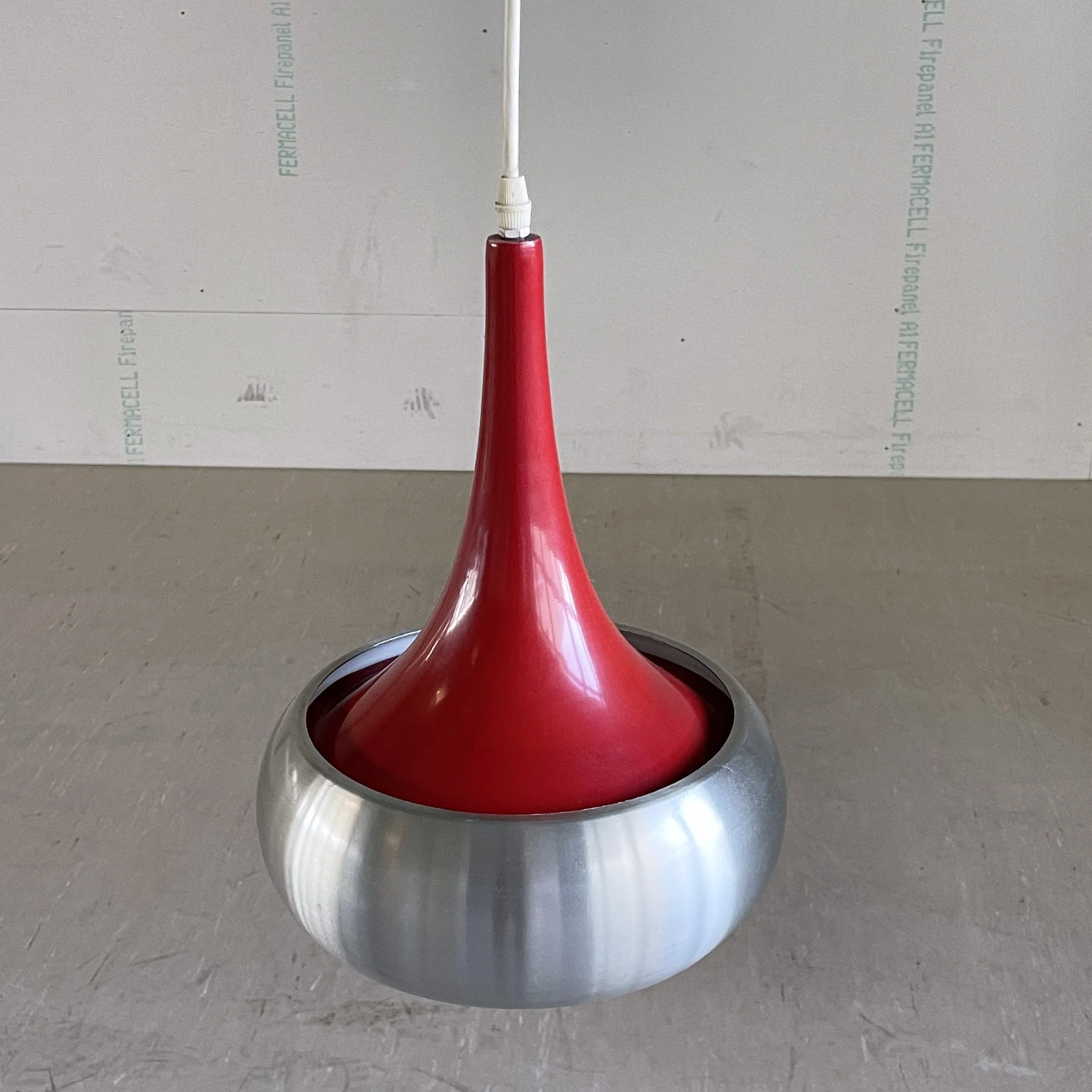 Hängelampe rot.7.JPG