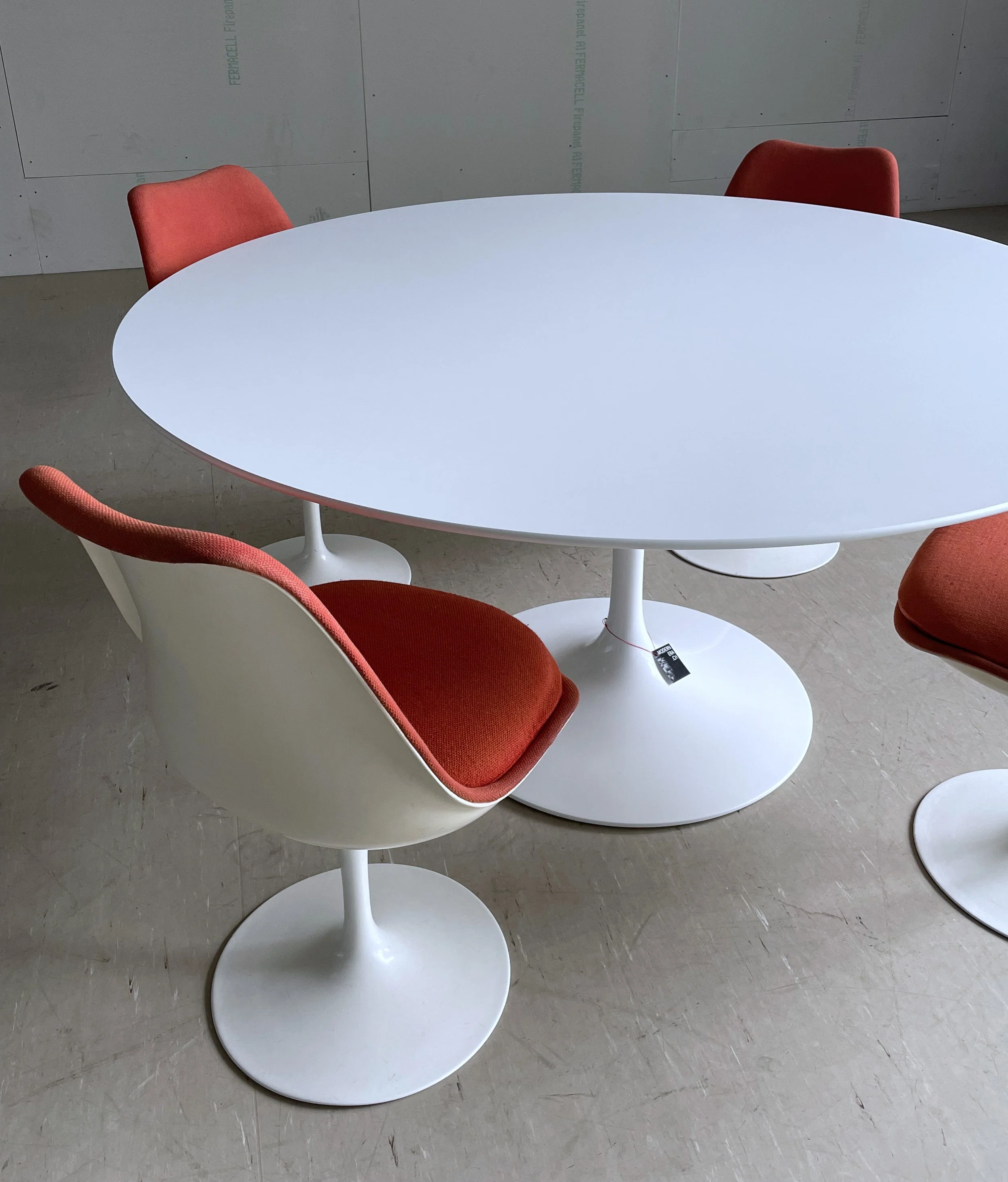 Eero Saarinen Side Chair