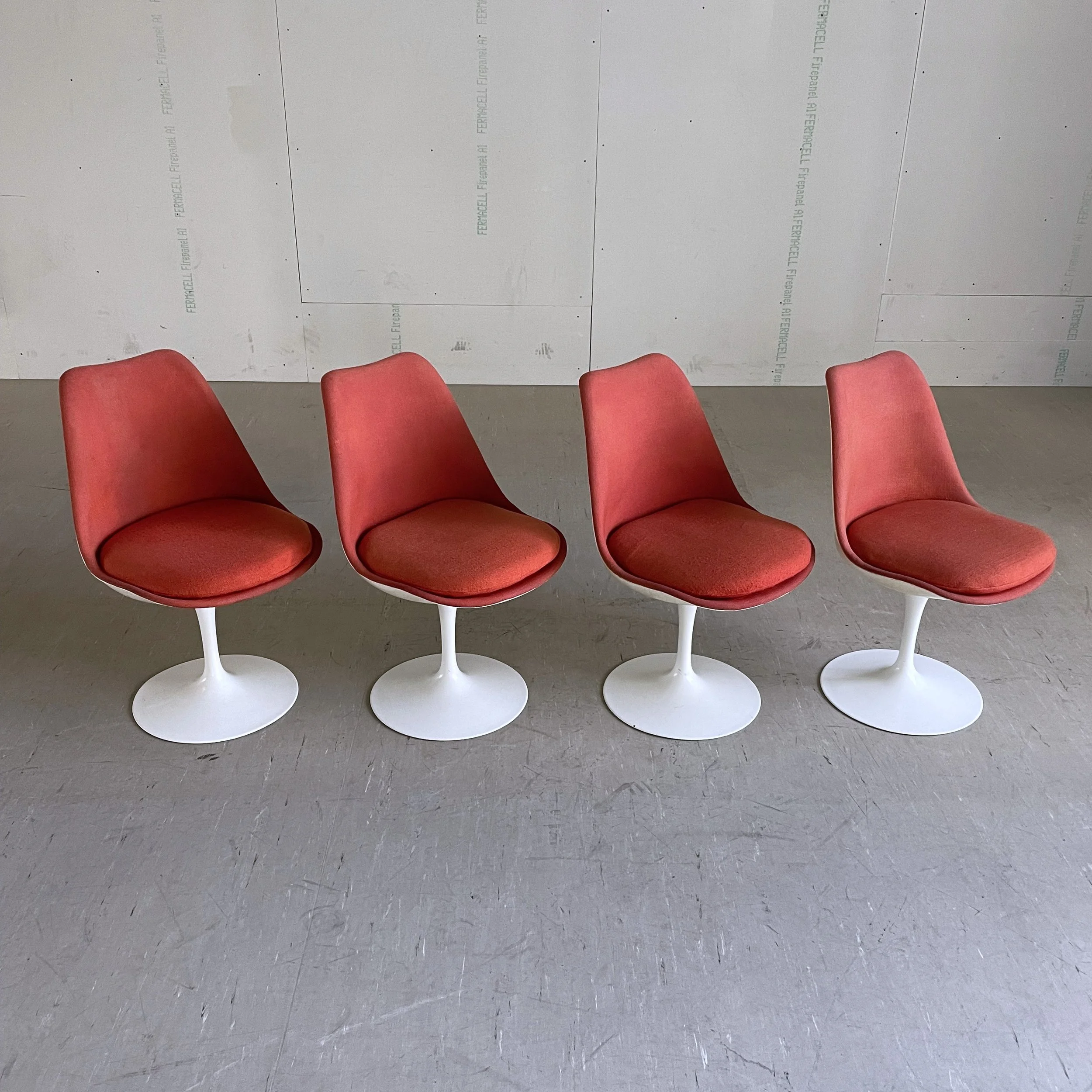 Eero Saarinen Side Chair