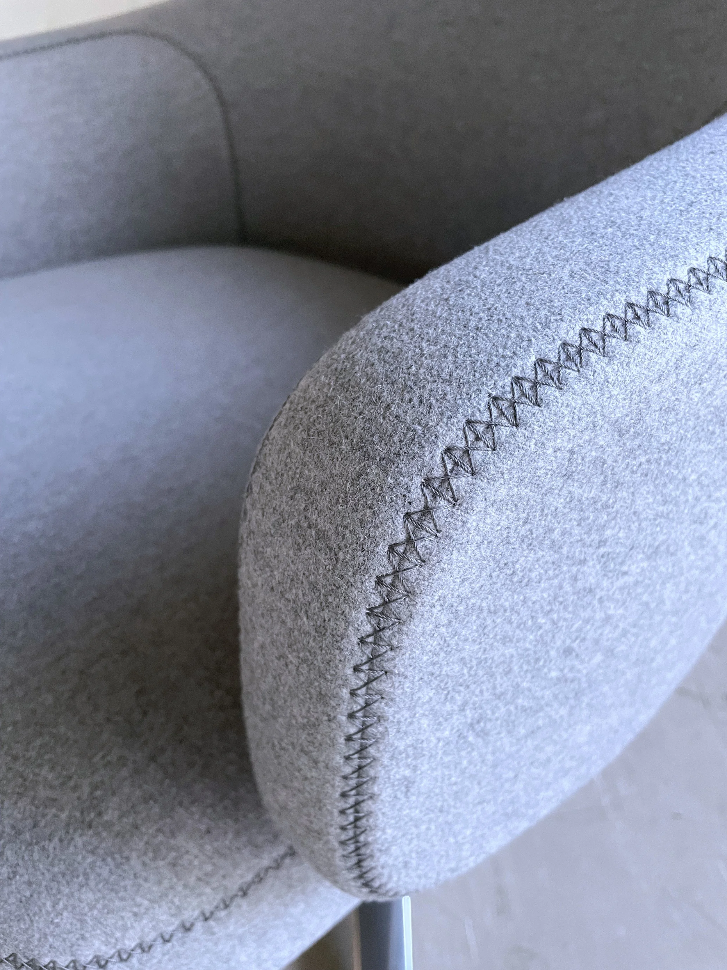 Antonio Citterio Repos.6.JPG