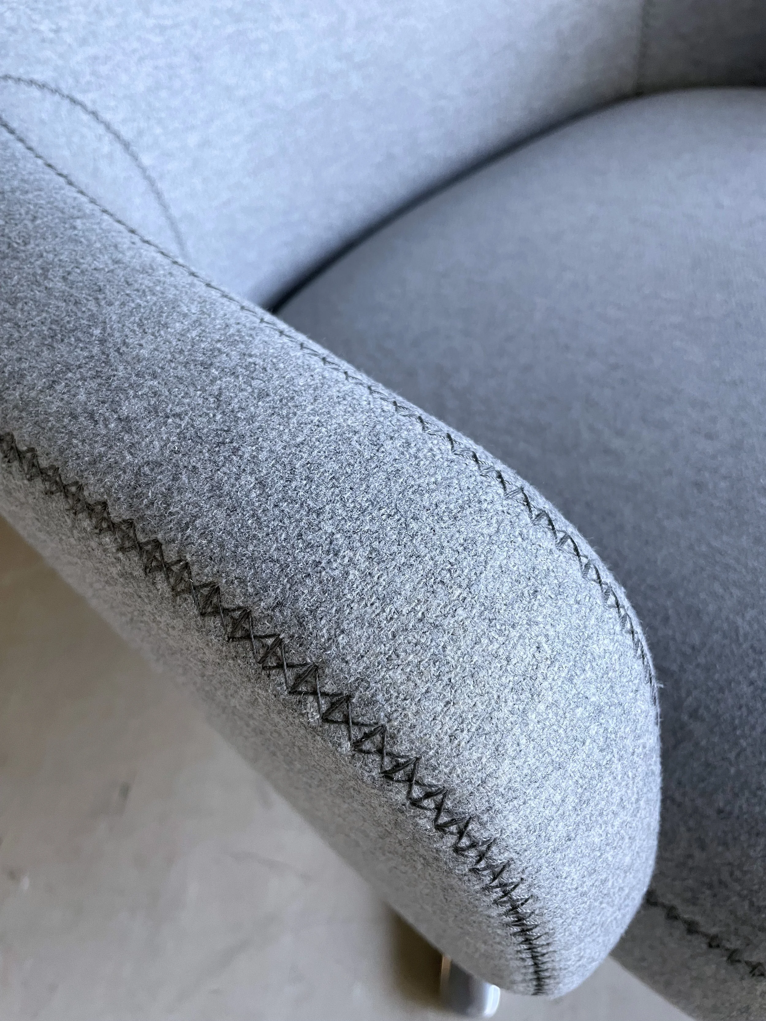 Antonio Citterio Repos Reclining Lounge Chair