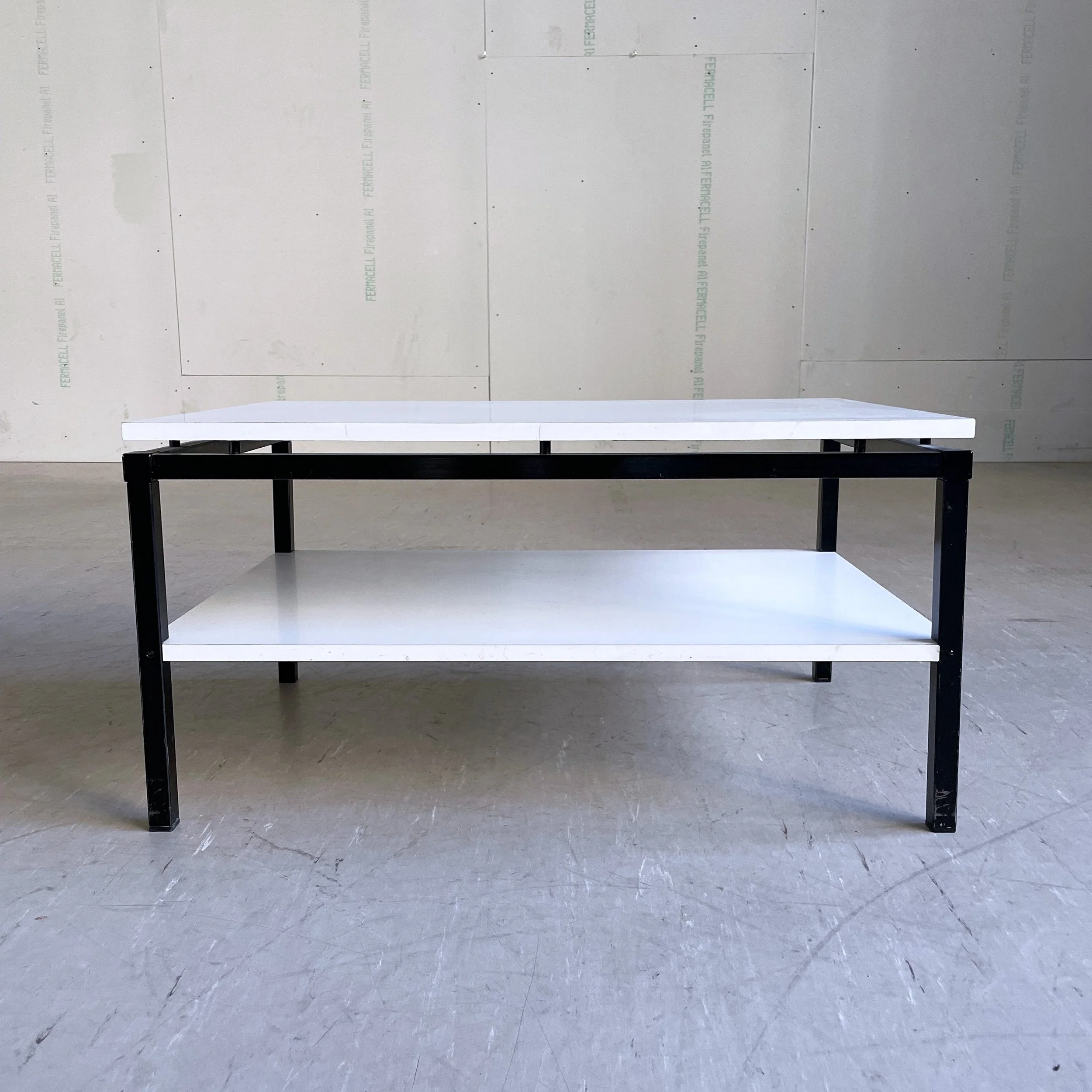 Minimalist Coffee Table.5.JPG
