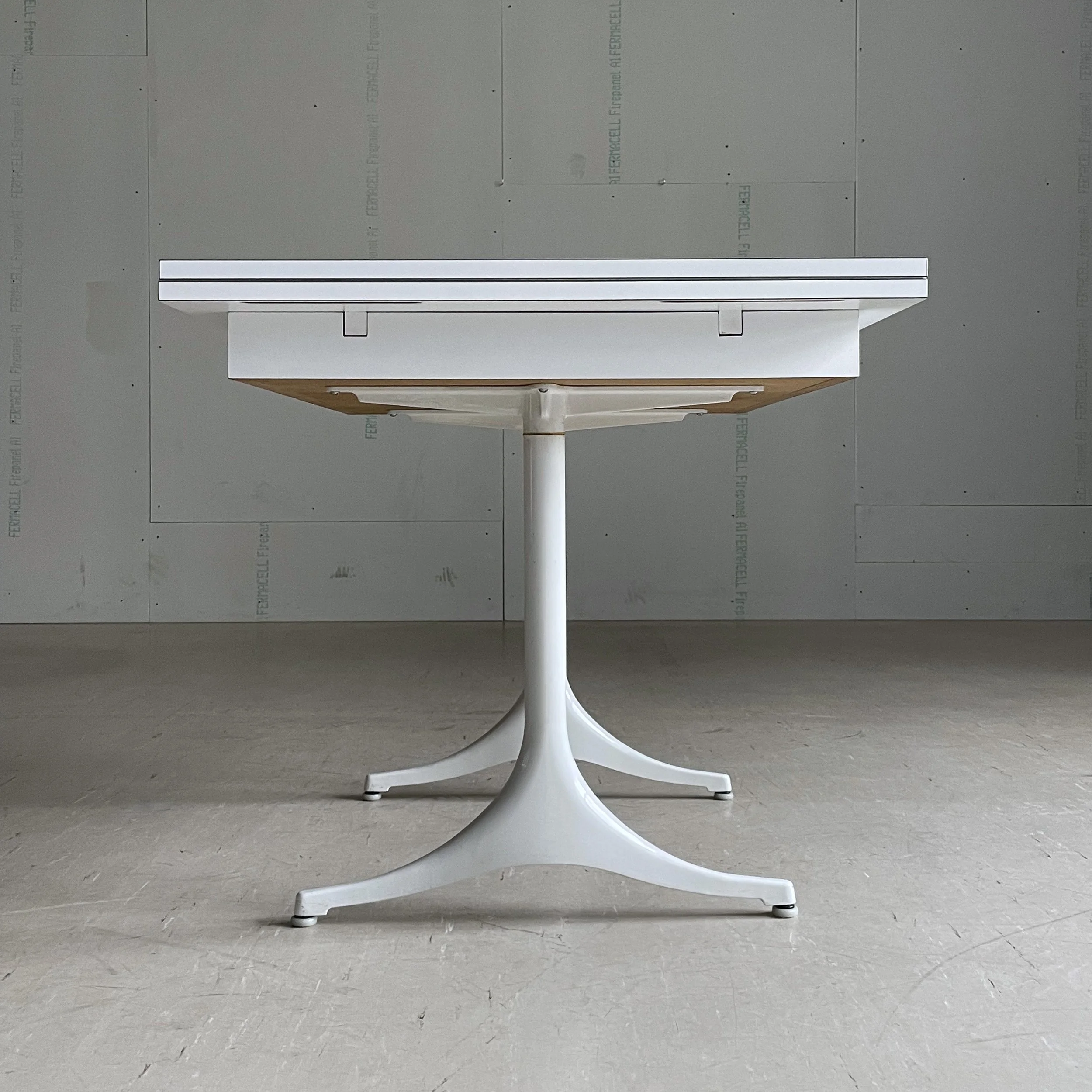 George Nelson Extending Table