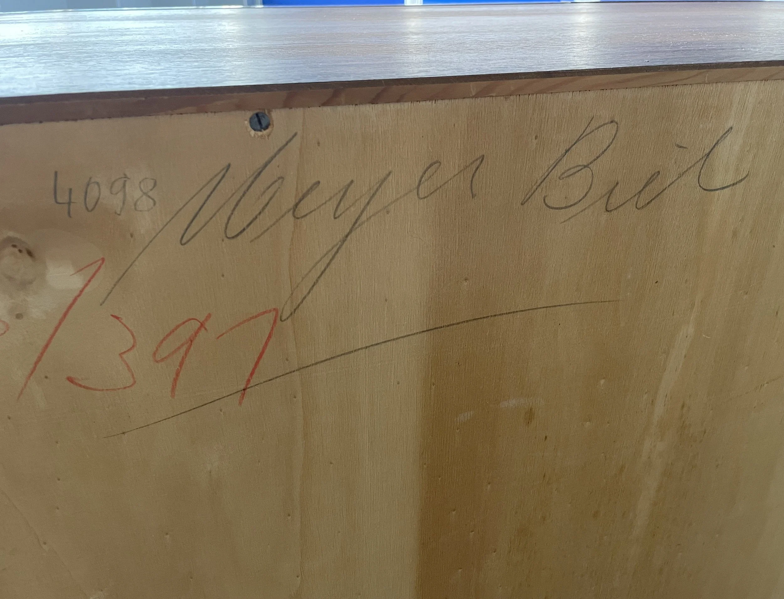 Dieter Wäckerlin Nussbaum Sideboard.17.JPG