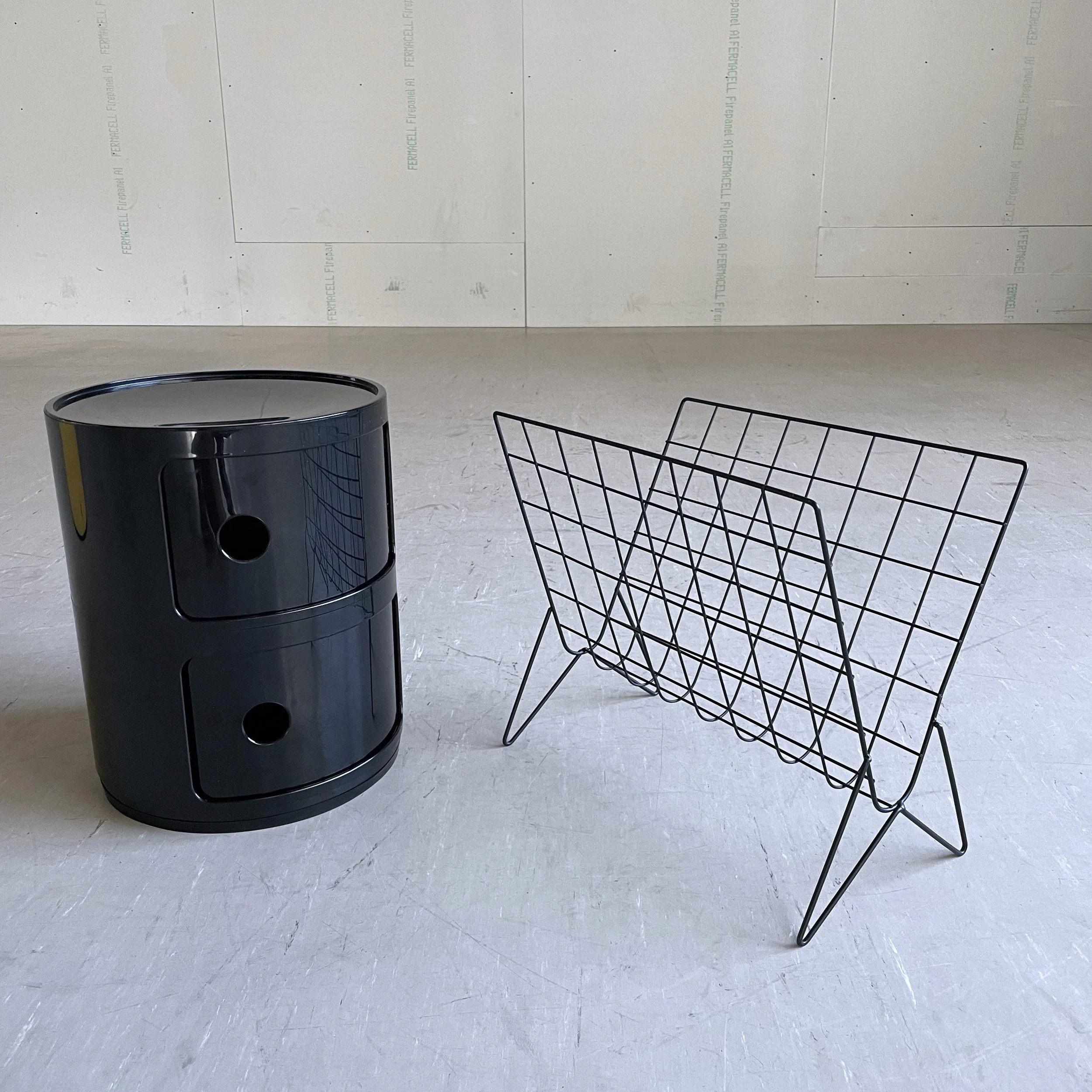 Kartell schwarz.2.JPG