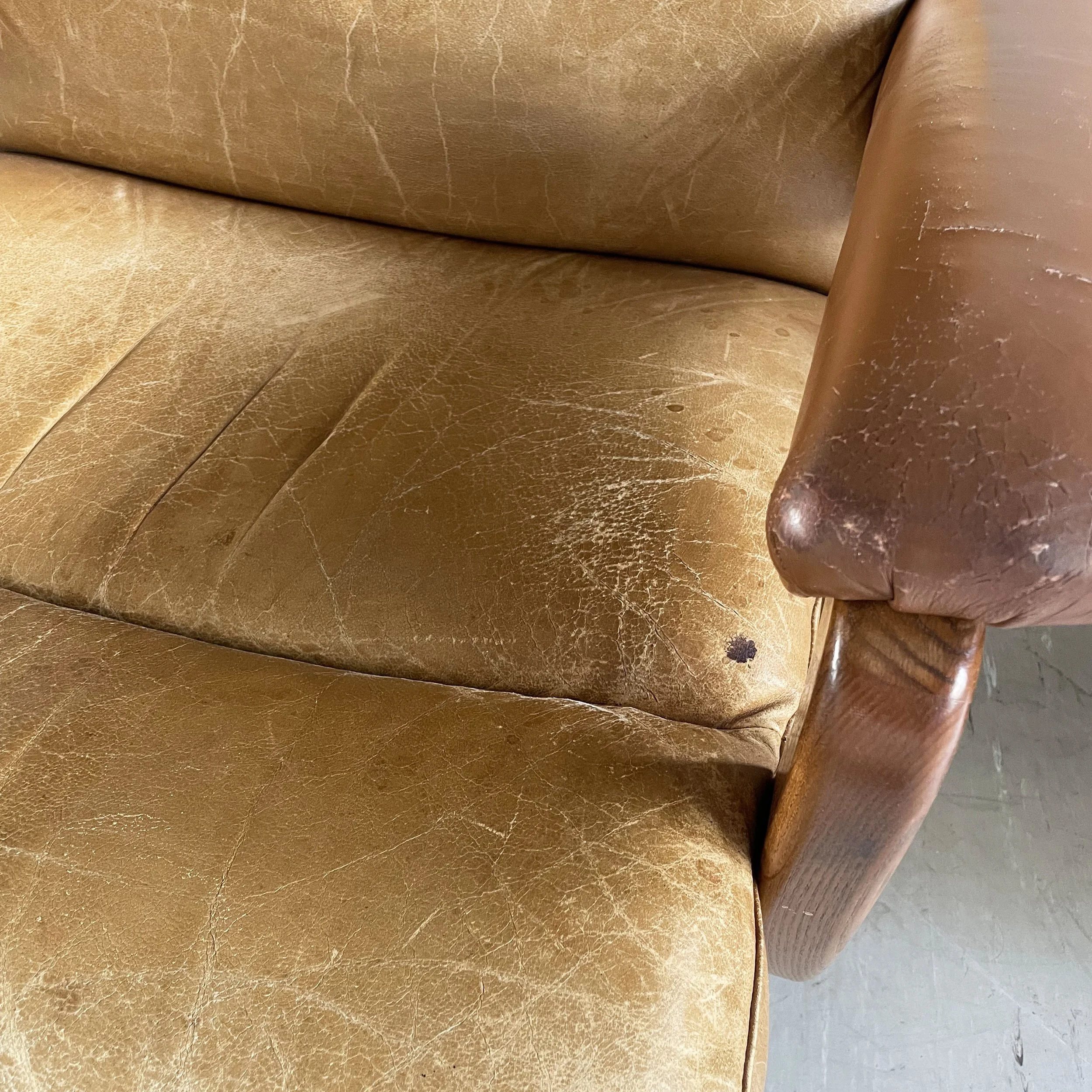 André Vandenbeuck Sessel.3.JPG