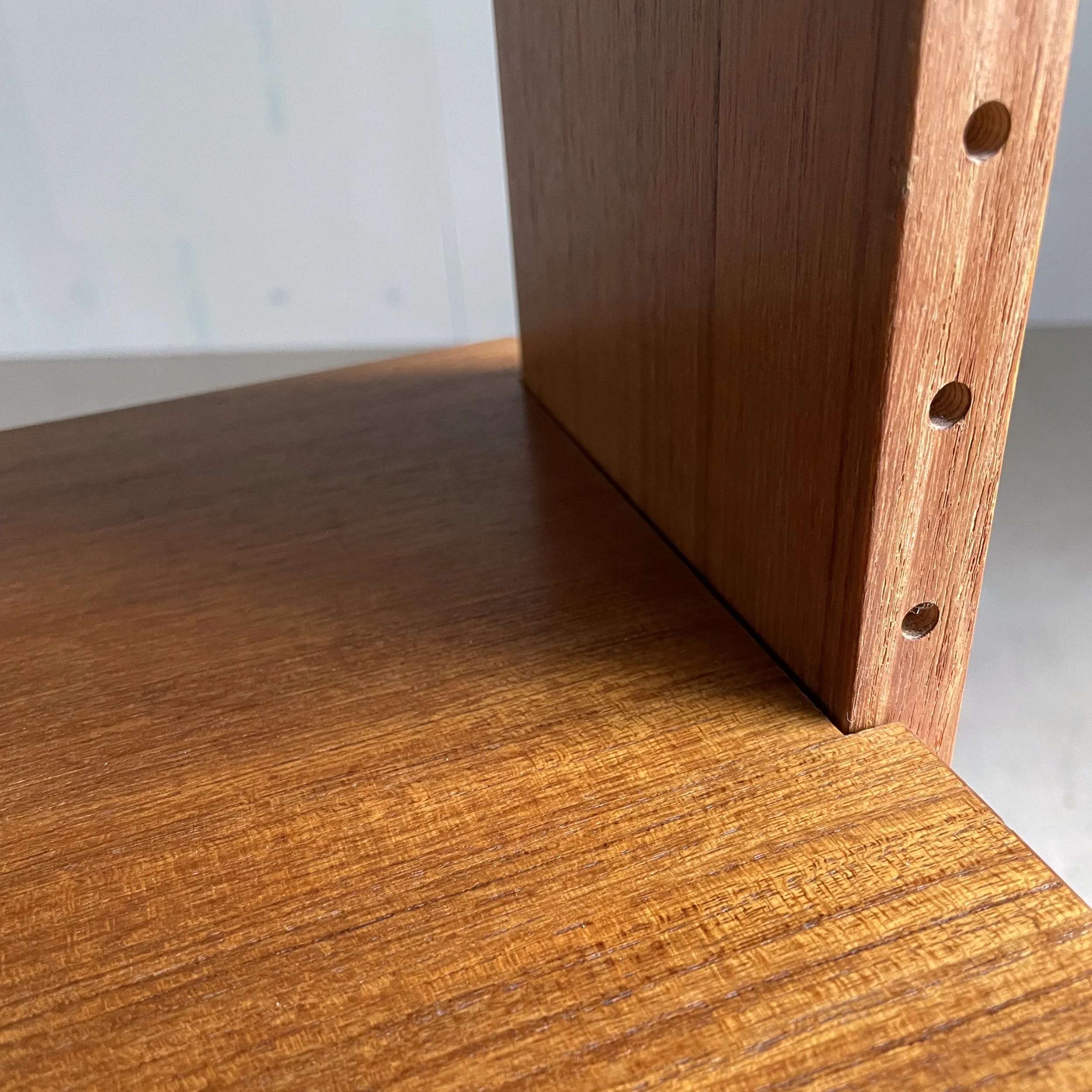 Teak Regal System.1.JPG