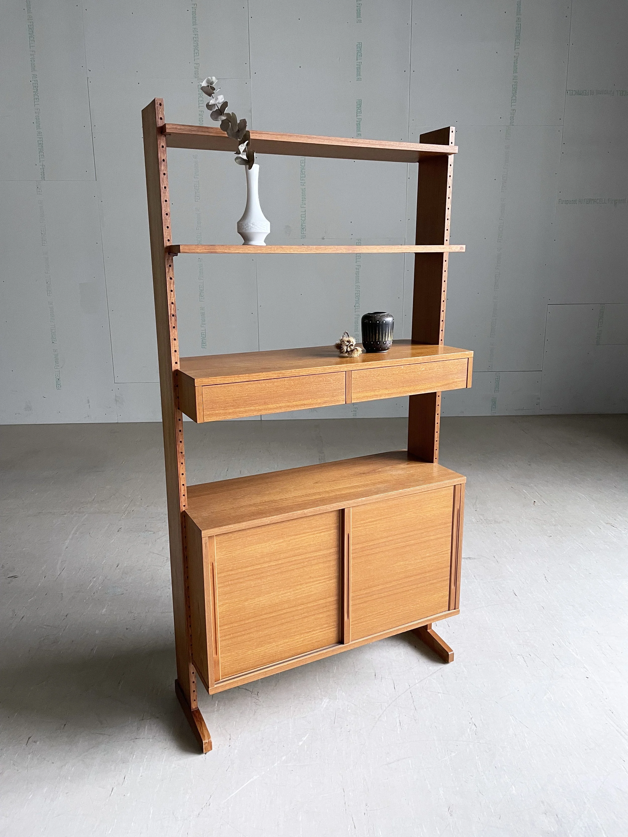 Teak Regal System.3.JPG