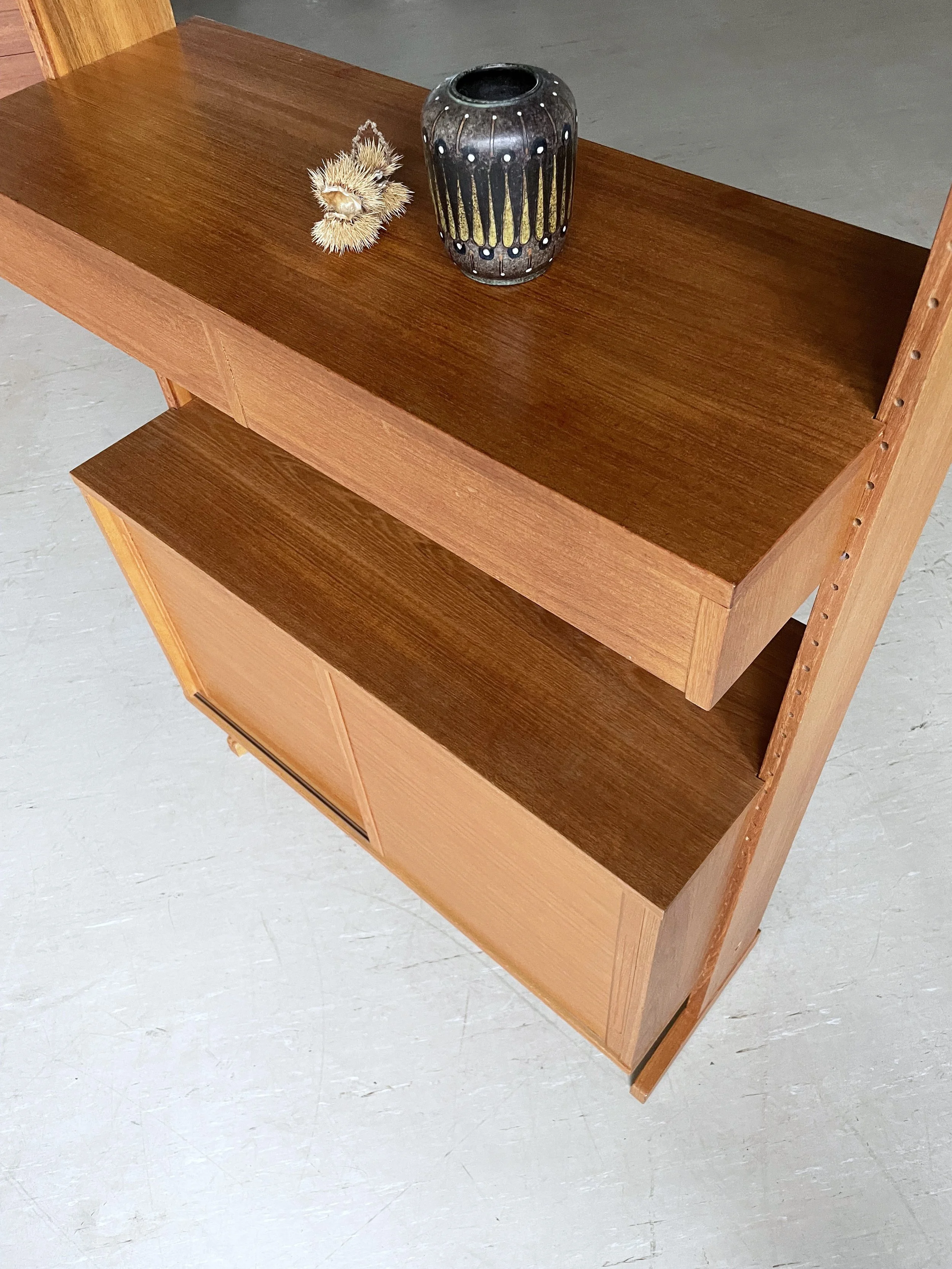 Teak Regal System.14.JPG