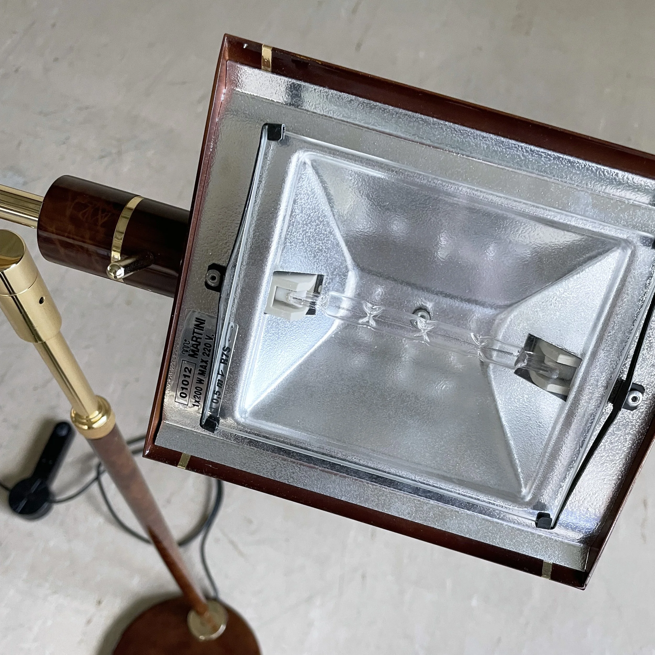 Ständerlampe holz:gold.7.JPG