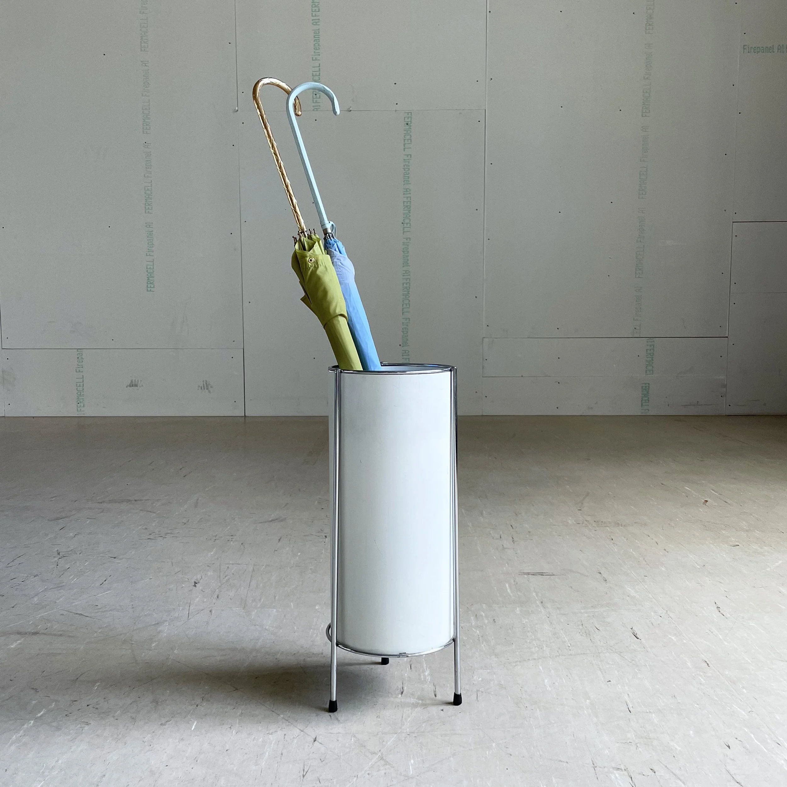 Schirmständer weiss:chrome.6.JPG
