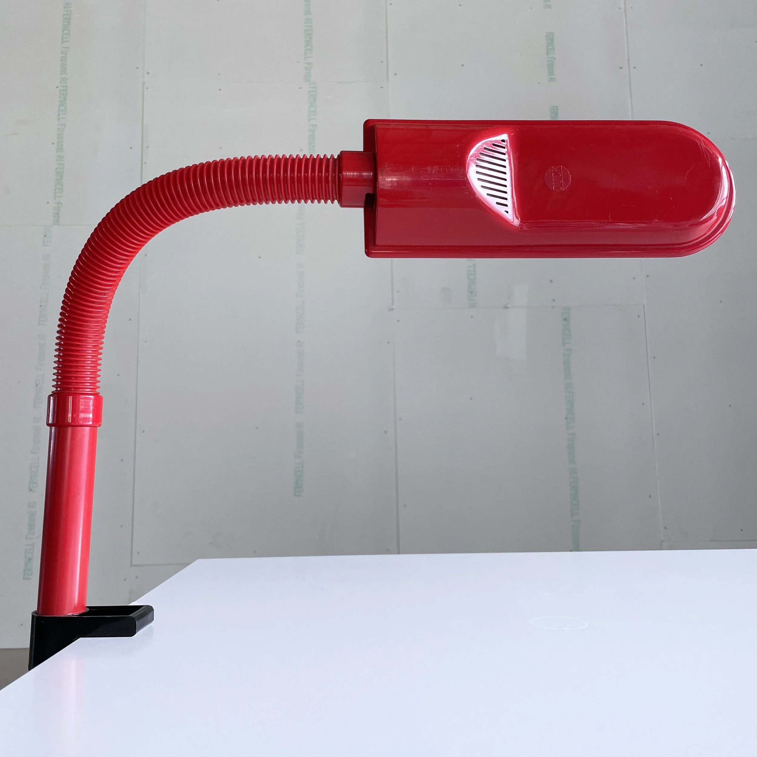 Emmedi 'Duck' Desk Lampe.1.JPG