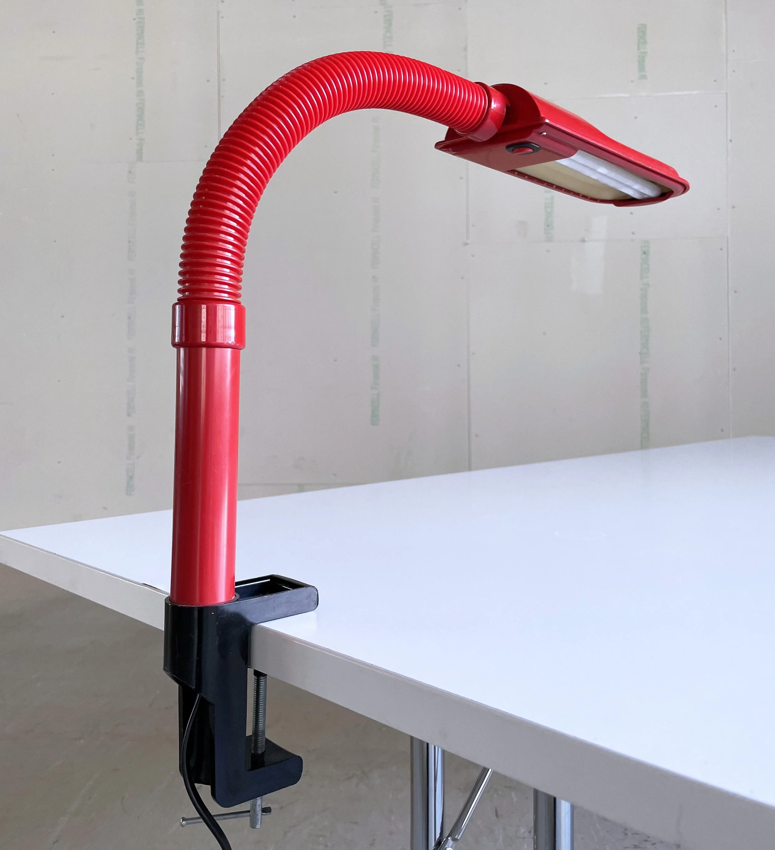 Emmedi 'Duck' Desk Lamp.4.JPG