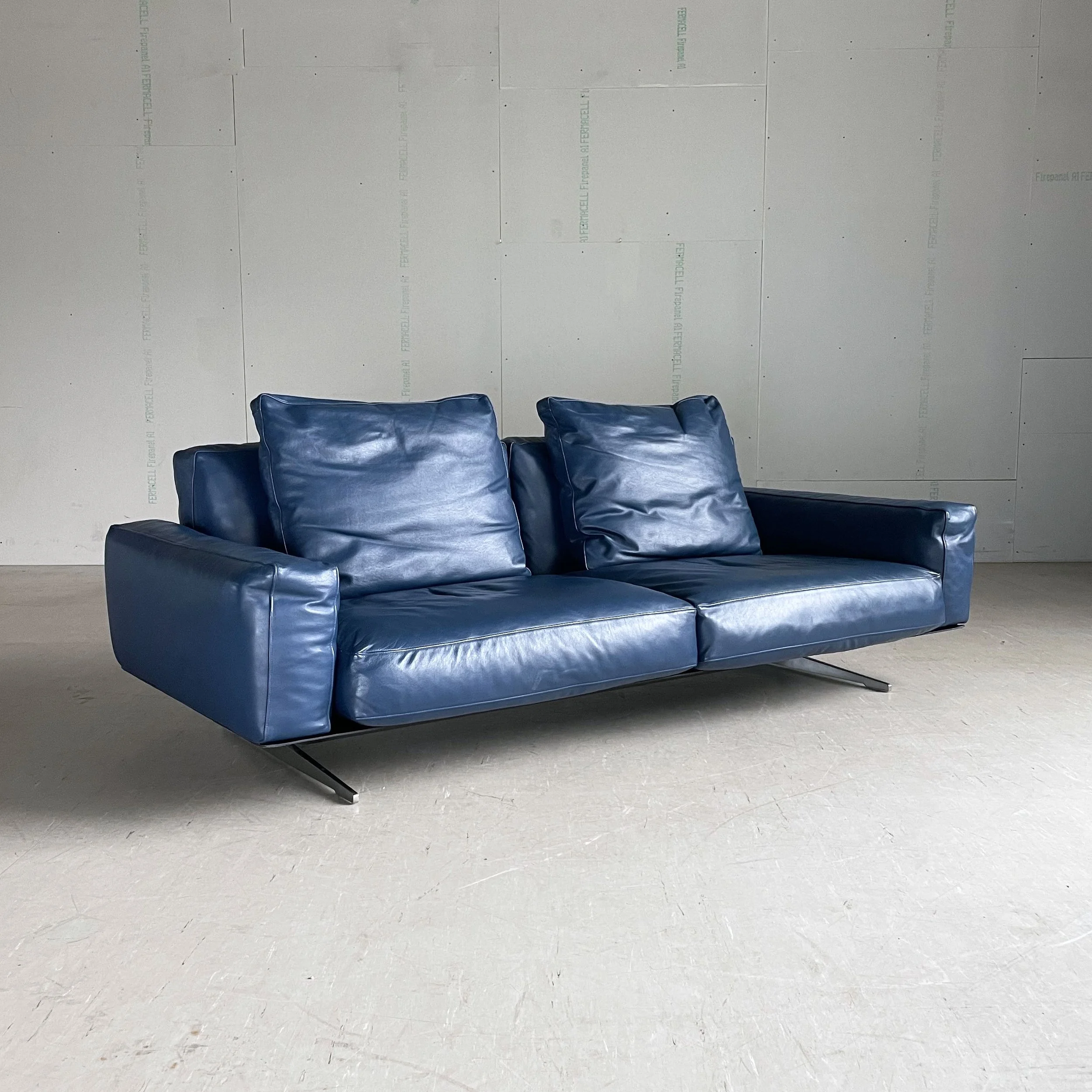 Flexform Soft Dream 2 Seater Leather Sofa