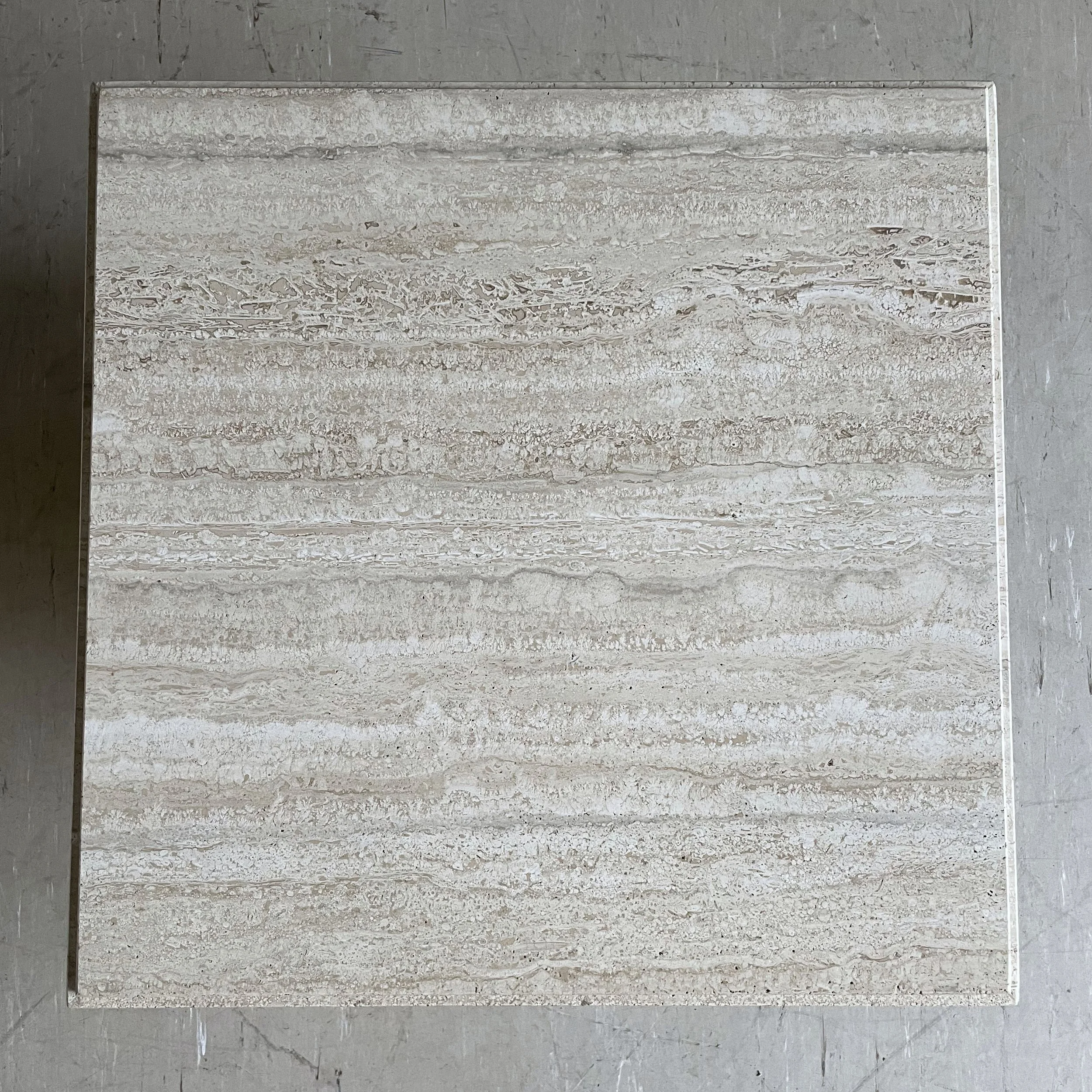 Traventin Salontisch.14.JPG