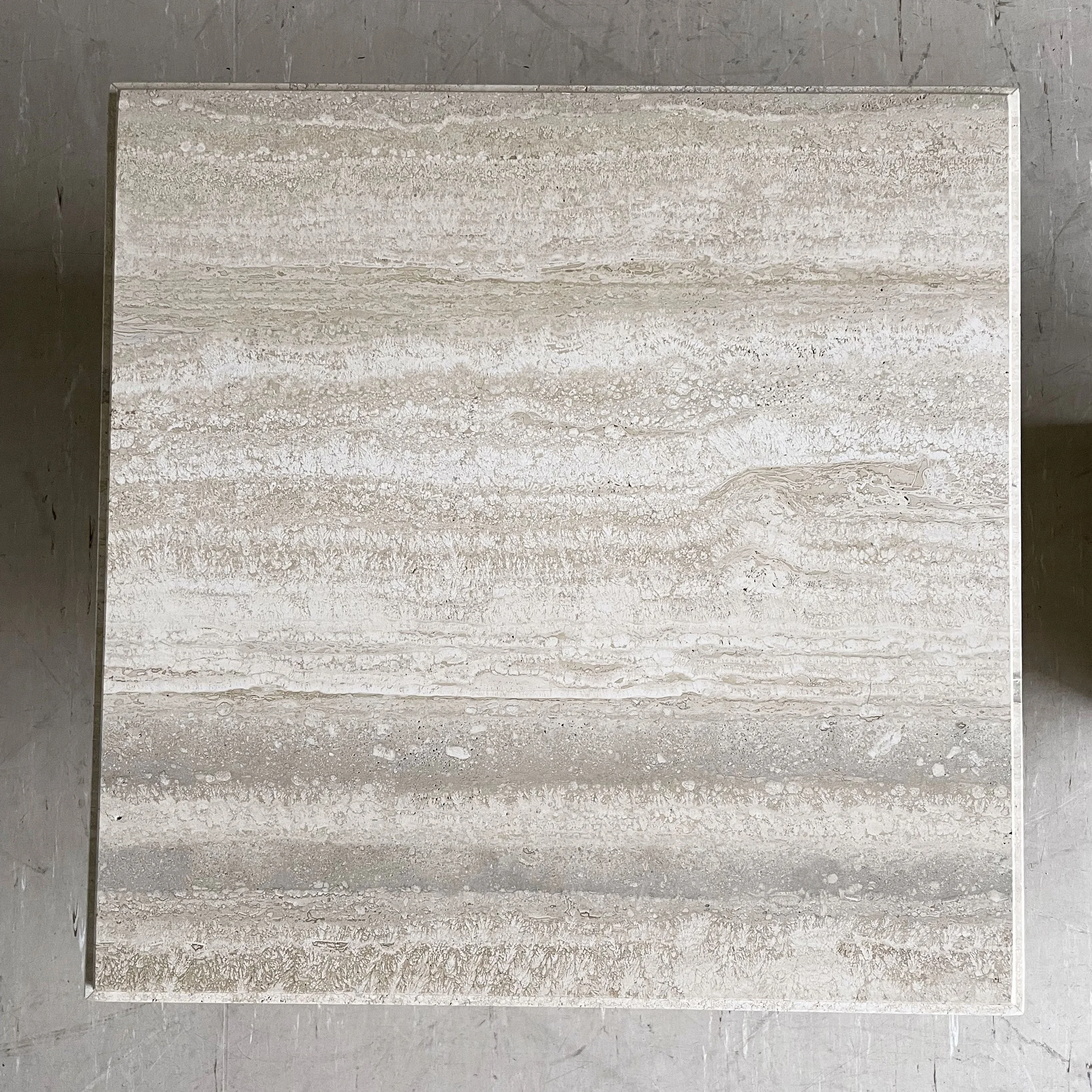 Traventin Salontisch.17.JPG