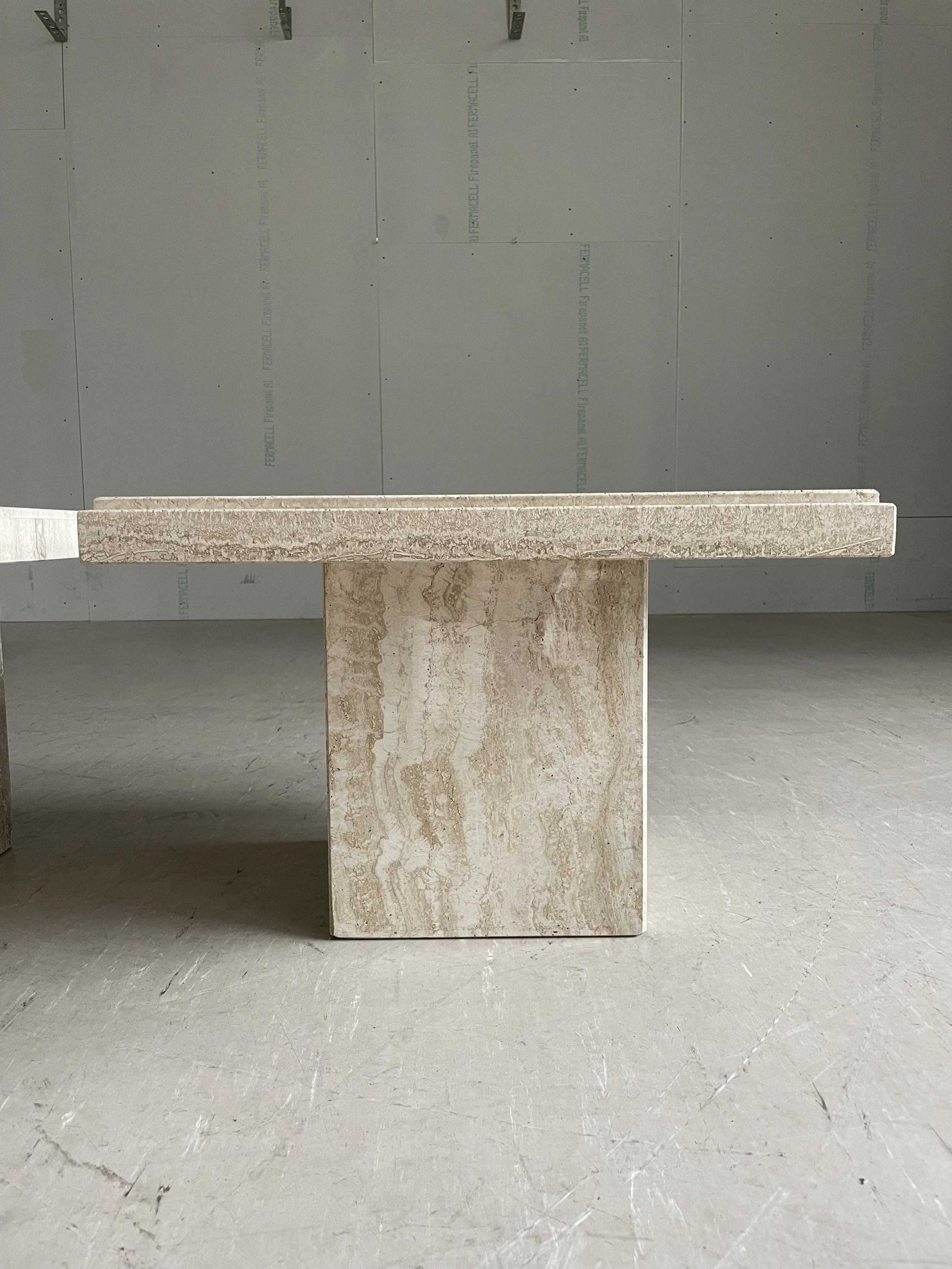 Traventin Salontisch.13.JPG