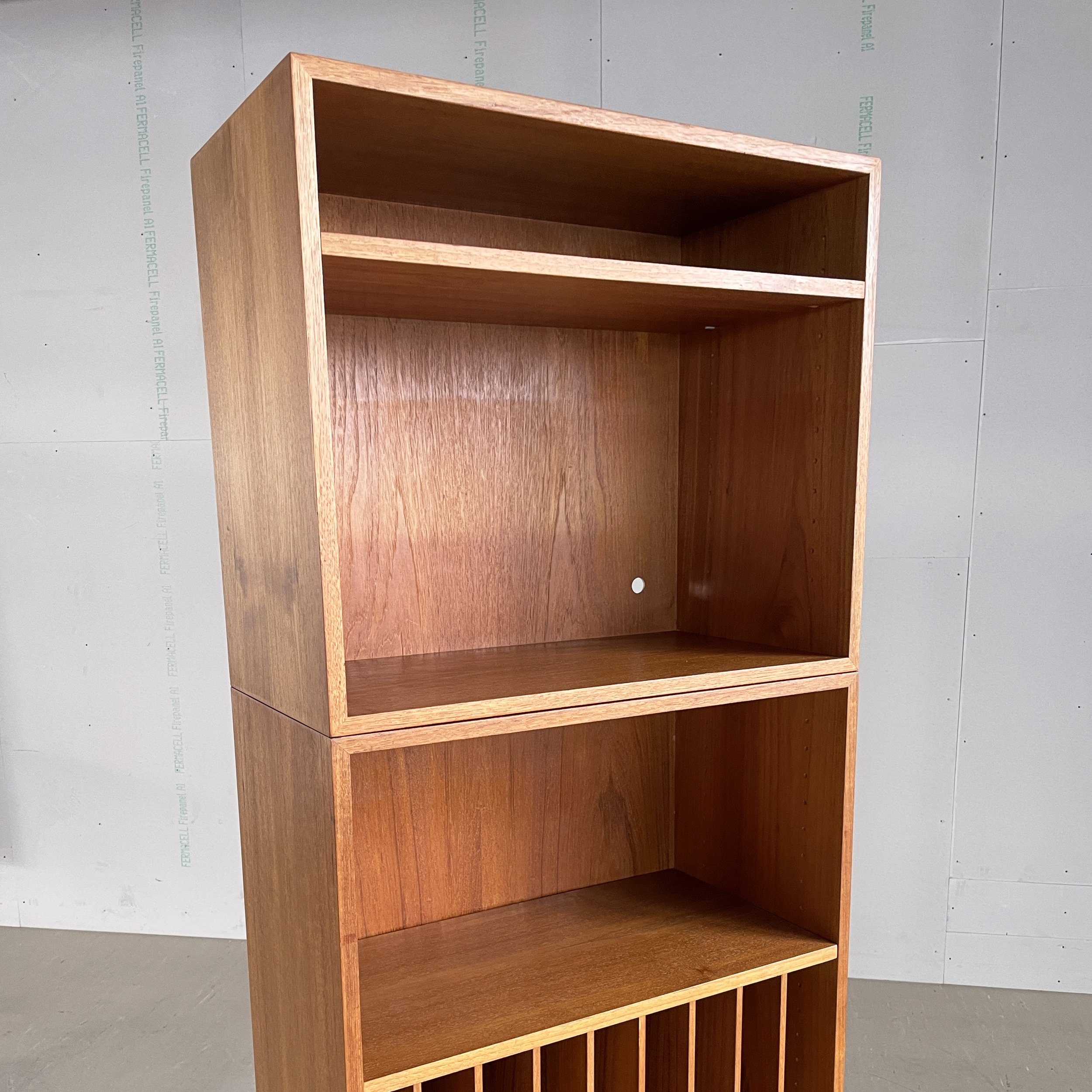 Modern Era_Bramin Teak Regal.12.JPG