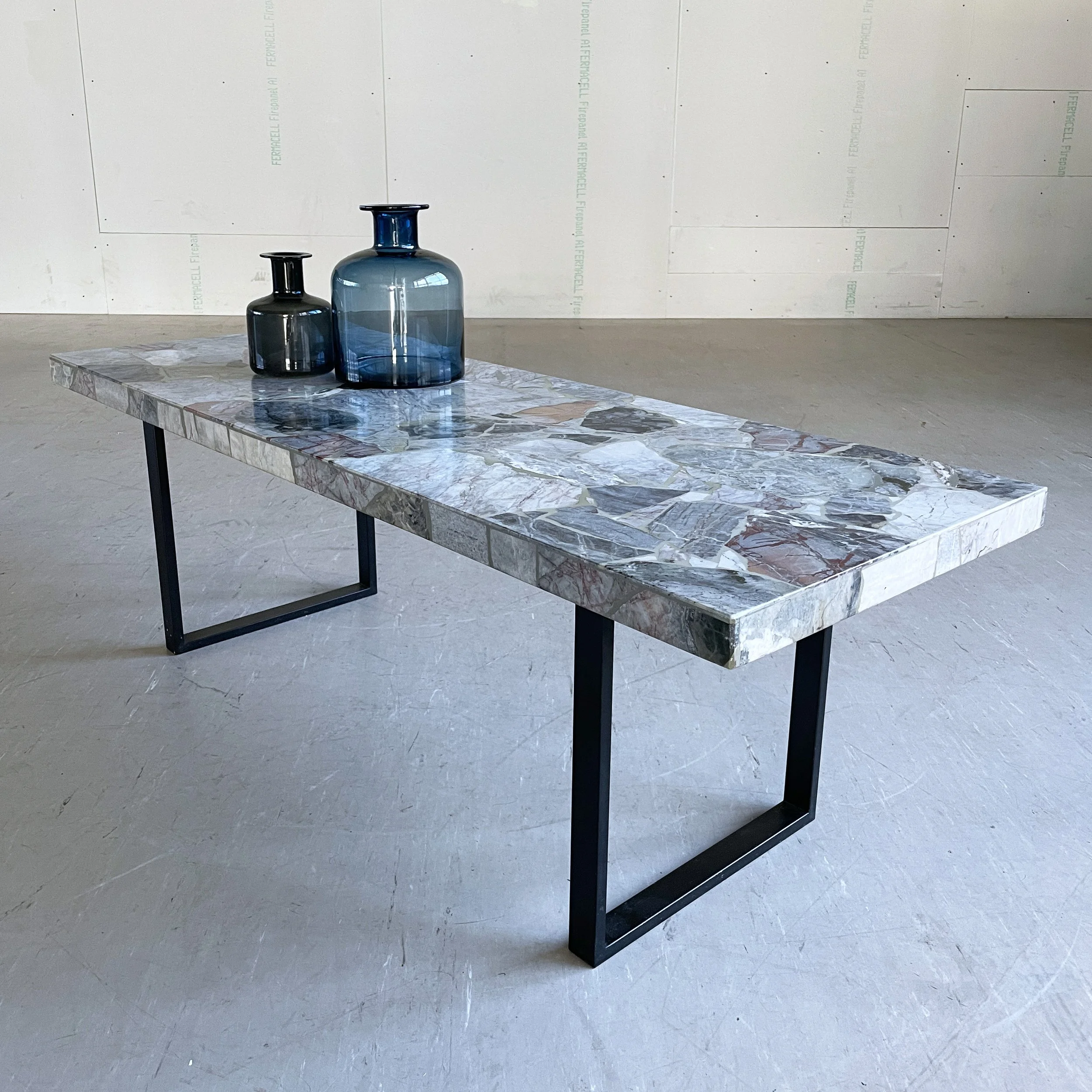 Marmoreffekt Salontisch.1.JPG