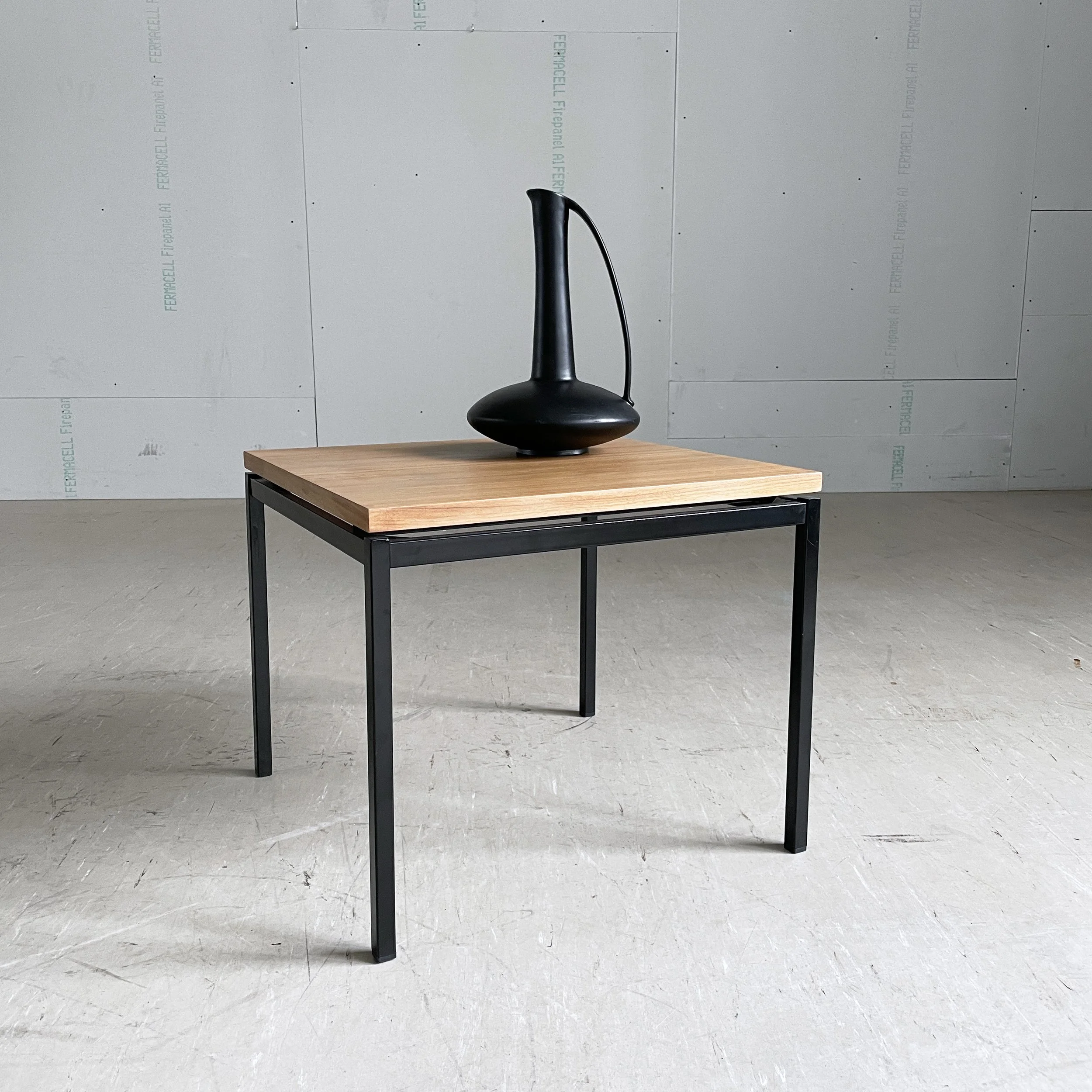 Florence Knoll Coffee Table.4.JPG