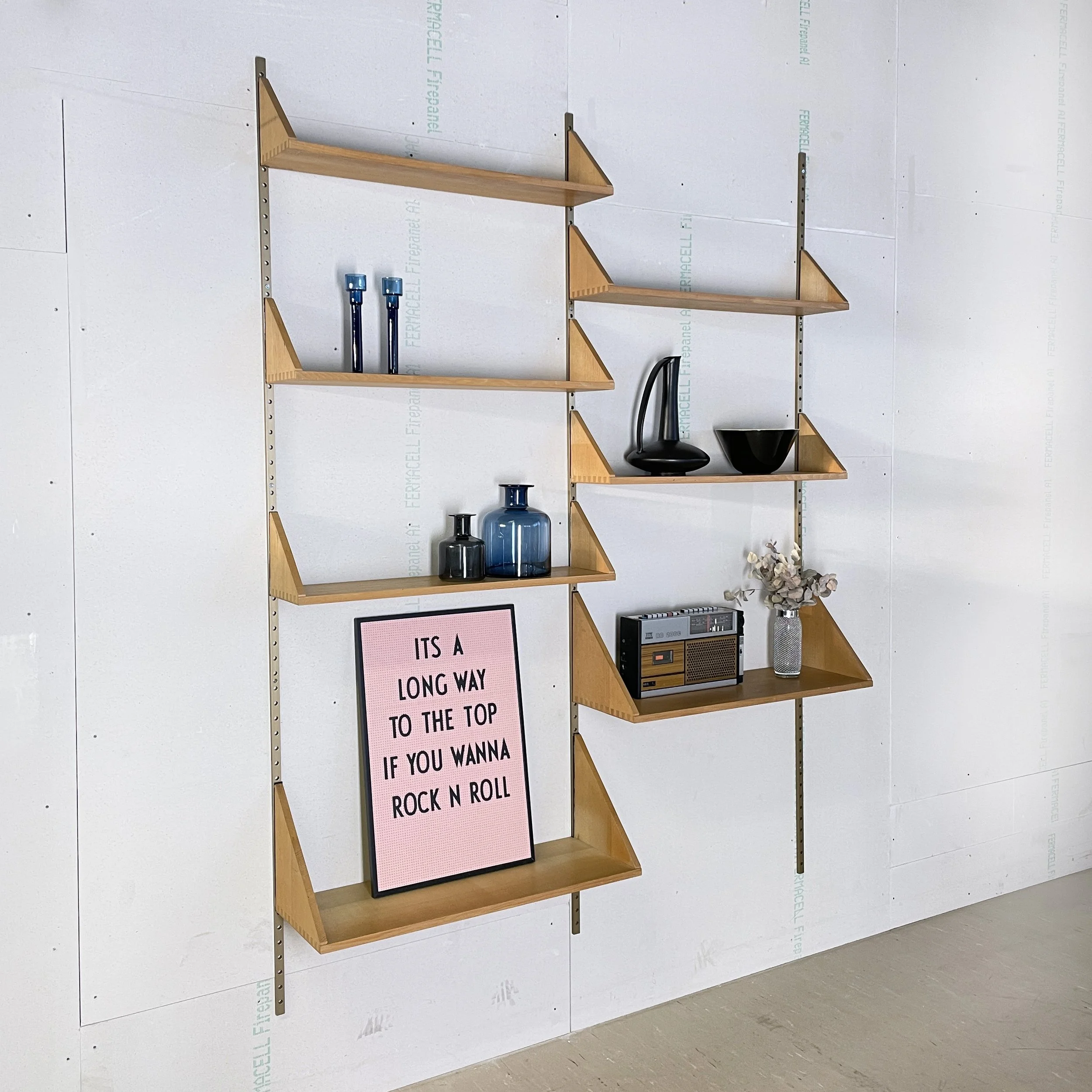 Regalsystem Holz.2.JPG