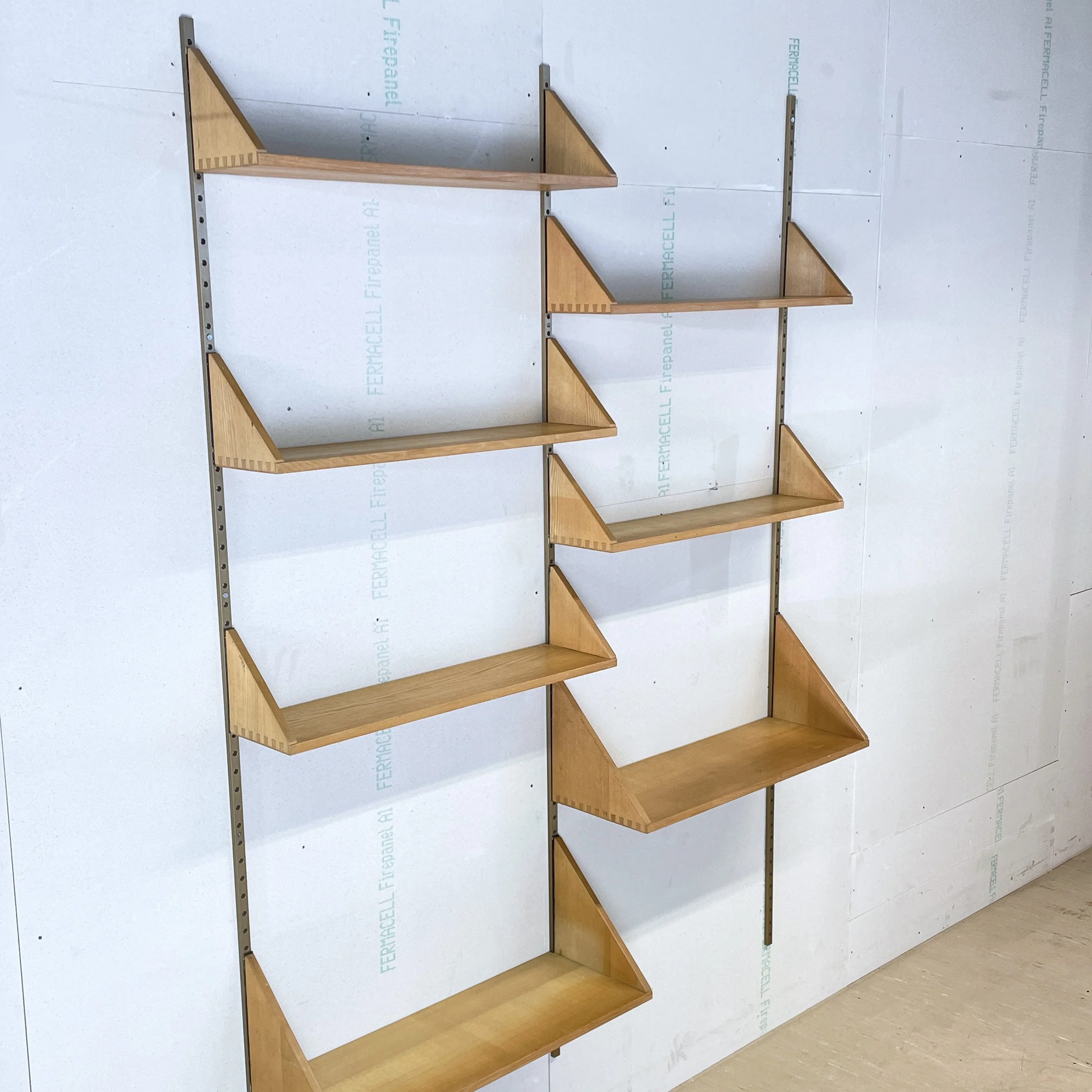 Regalsystem Holz.17.JPG