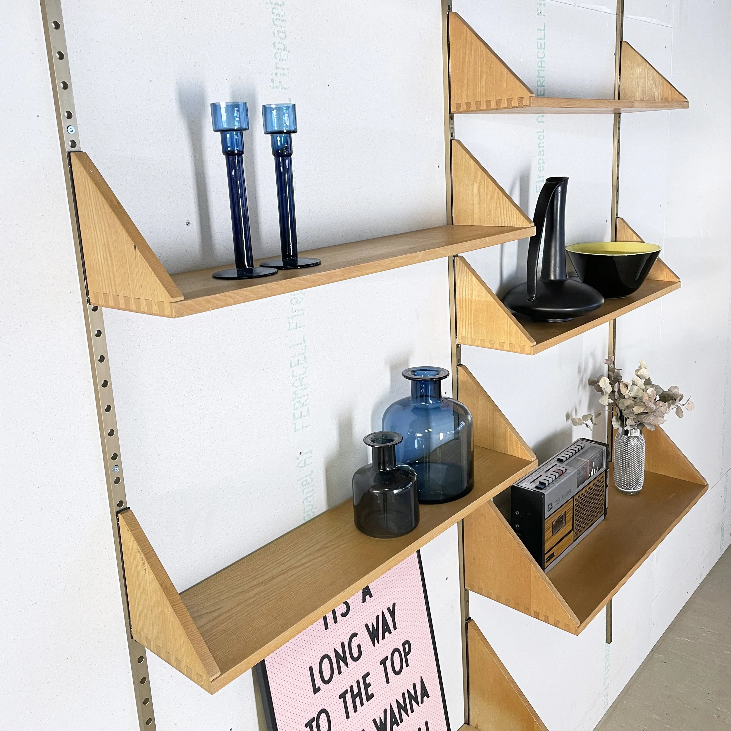 Regalsystem Holz.1.JPG