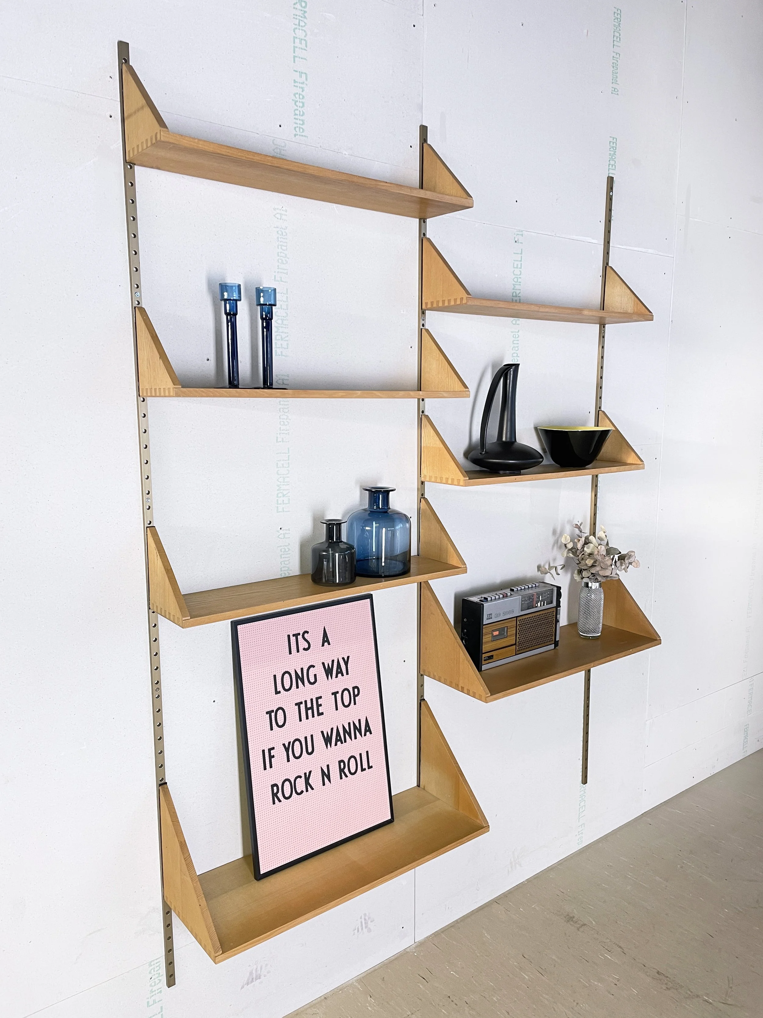 Regalsystem Holz.5.JPG