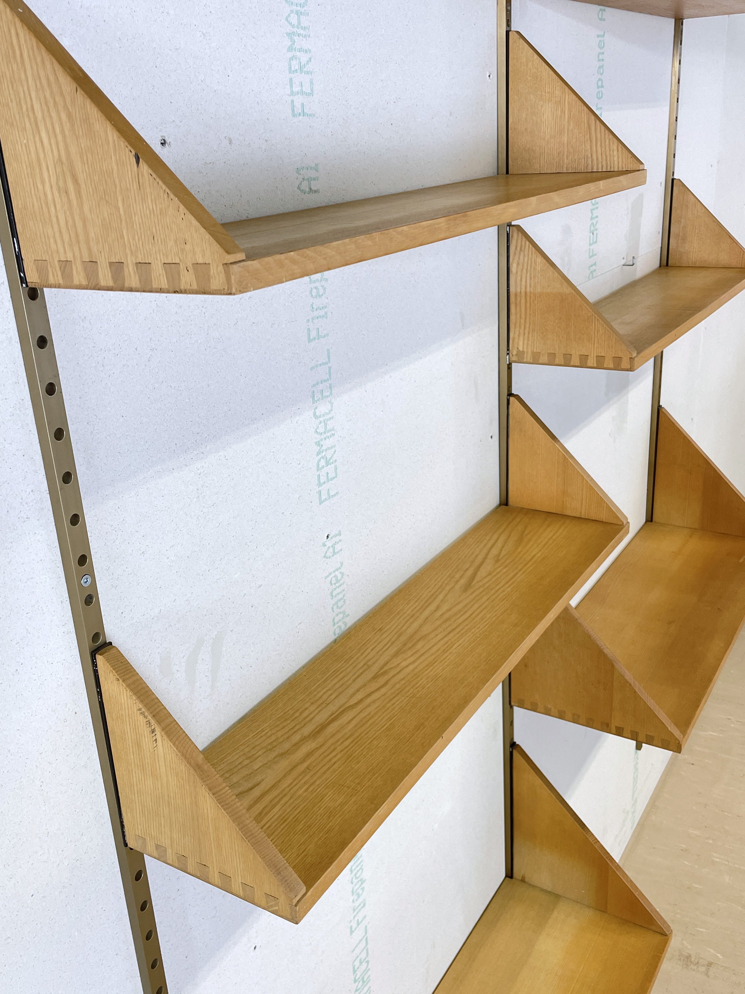 Regalsystem Holz.14.JPG