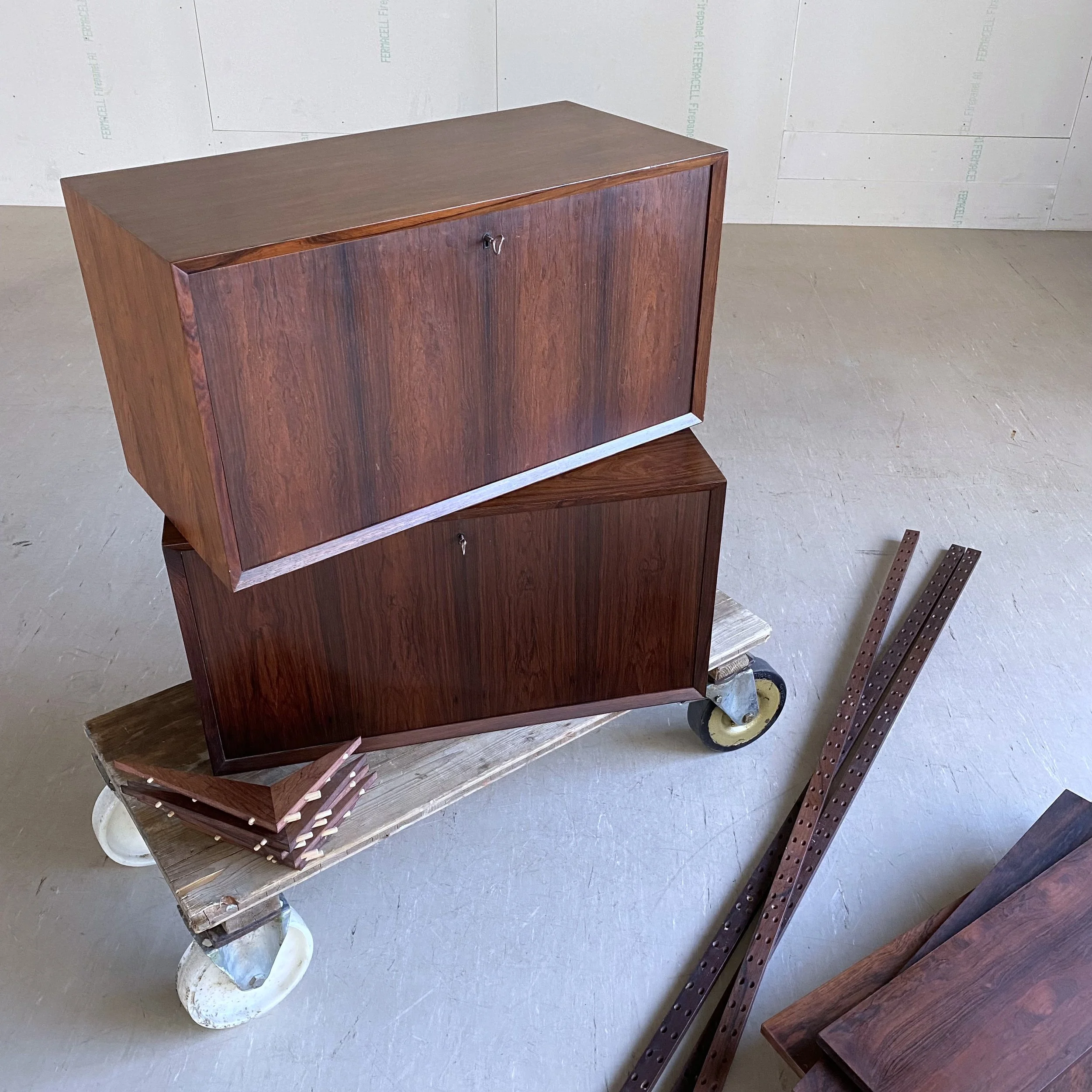 Poul Cadovius Wall Shelving System.29.JPG