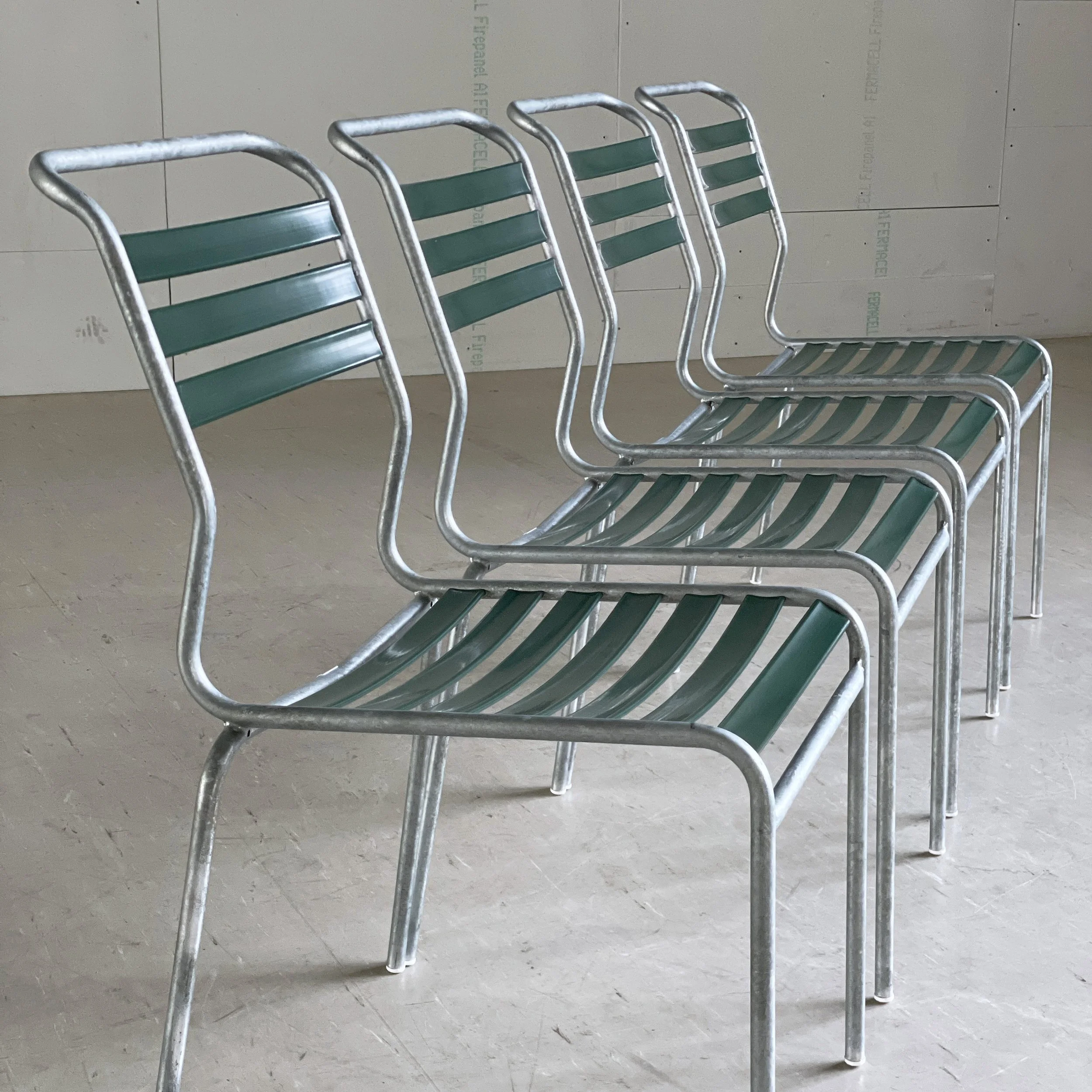 Schaffner Gartenstuhl grün.11.JPG